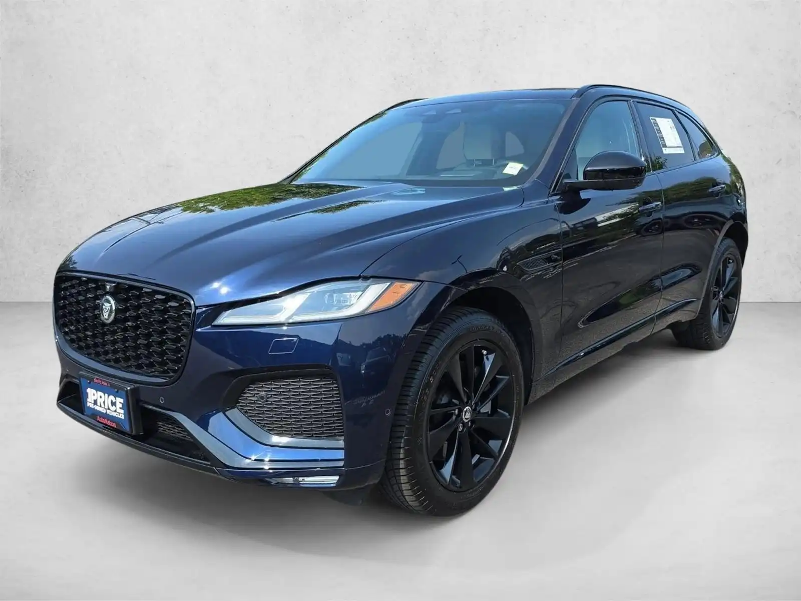 2026 Jaguar F-PACE P250 R-Dynamic S's photo