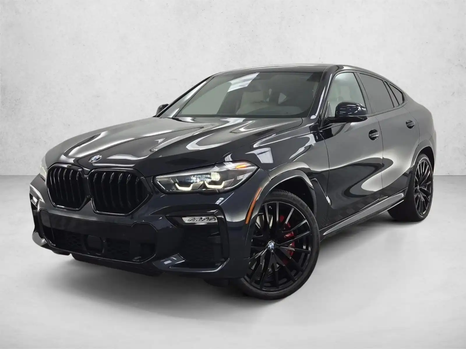 2021 BMW X6 M50i xDrive's photo