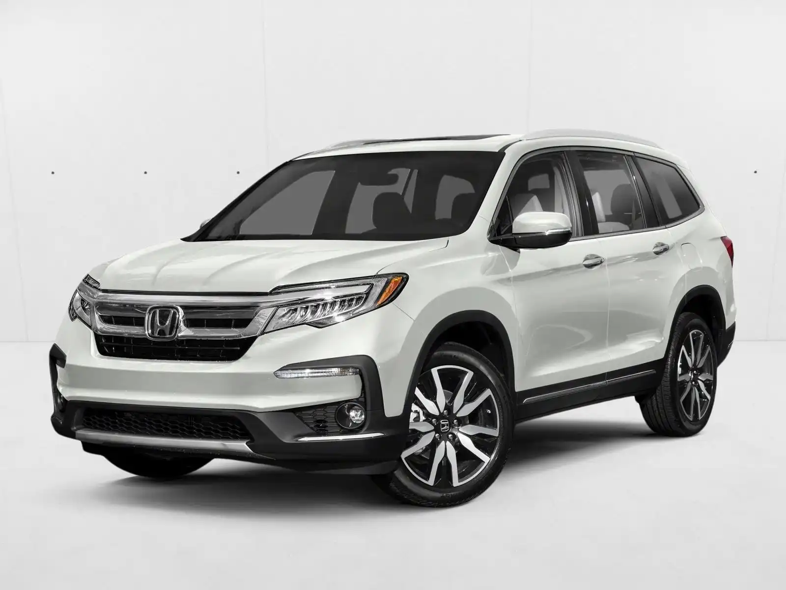 2020 Honda Pilot Touring 4WD 7-Passenger's photo