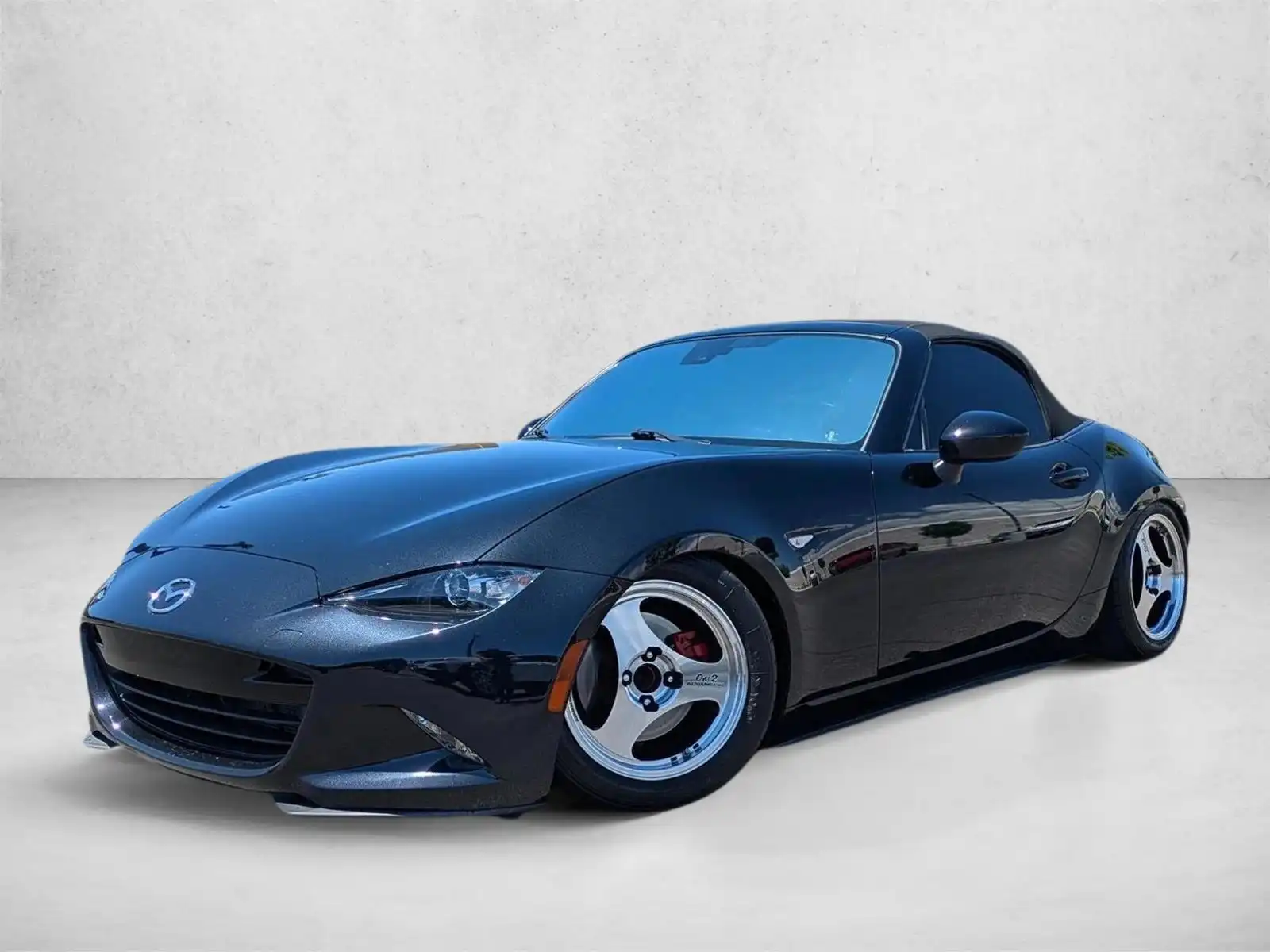 2022 Mazda MX-5 Miata Sport's photo