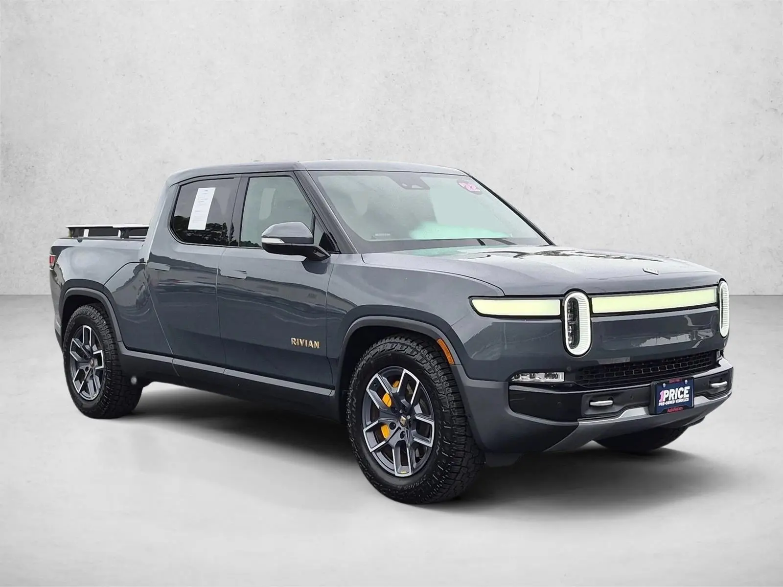2022 Rivian R1T Launch Edition photo 3