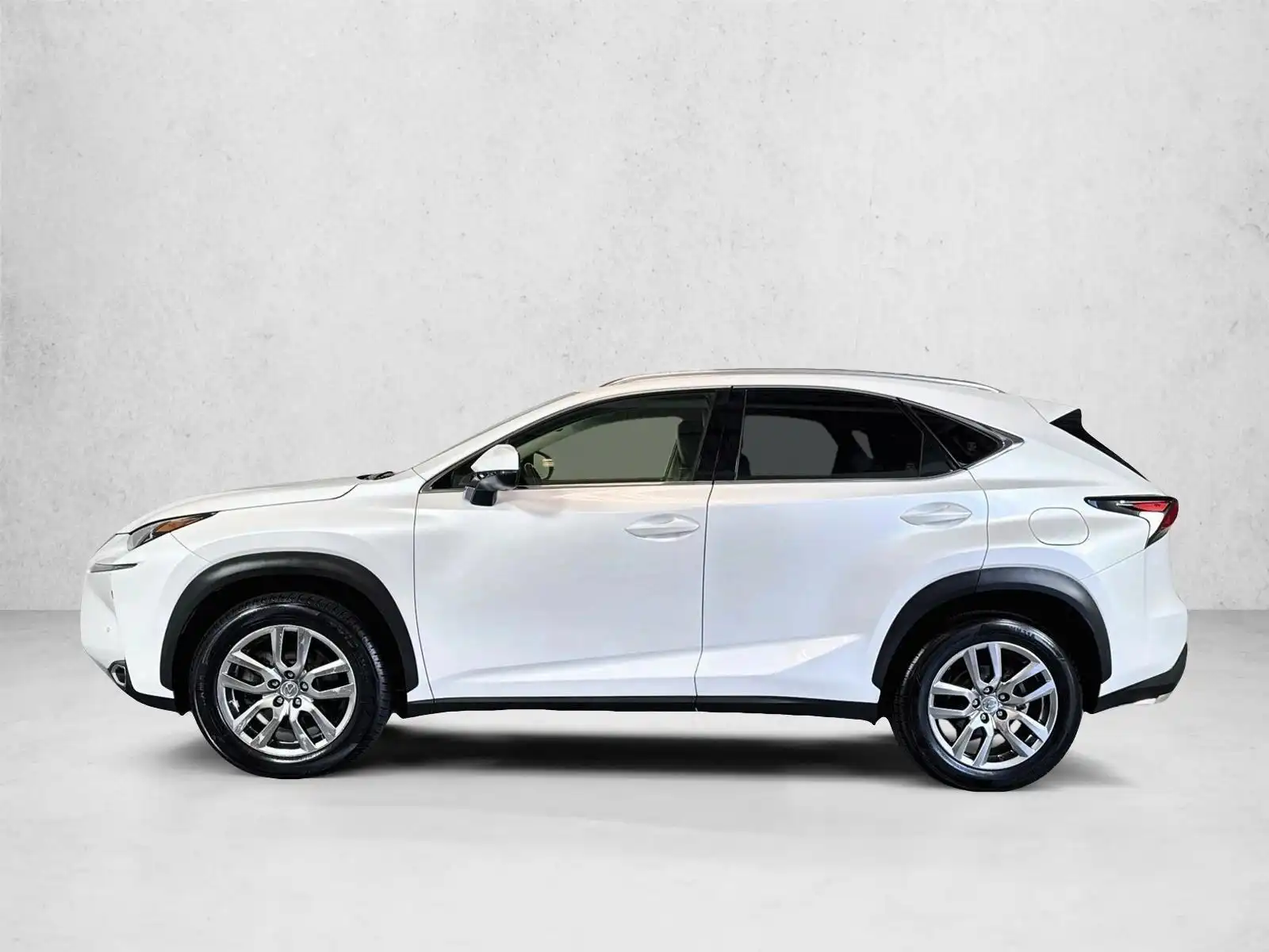 2015 Lexus NX 350 200t 4x2's photo