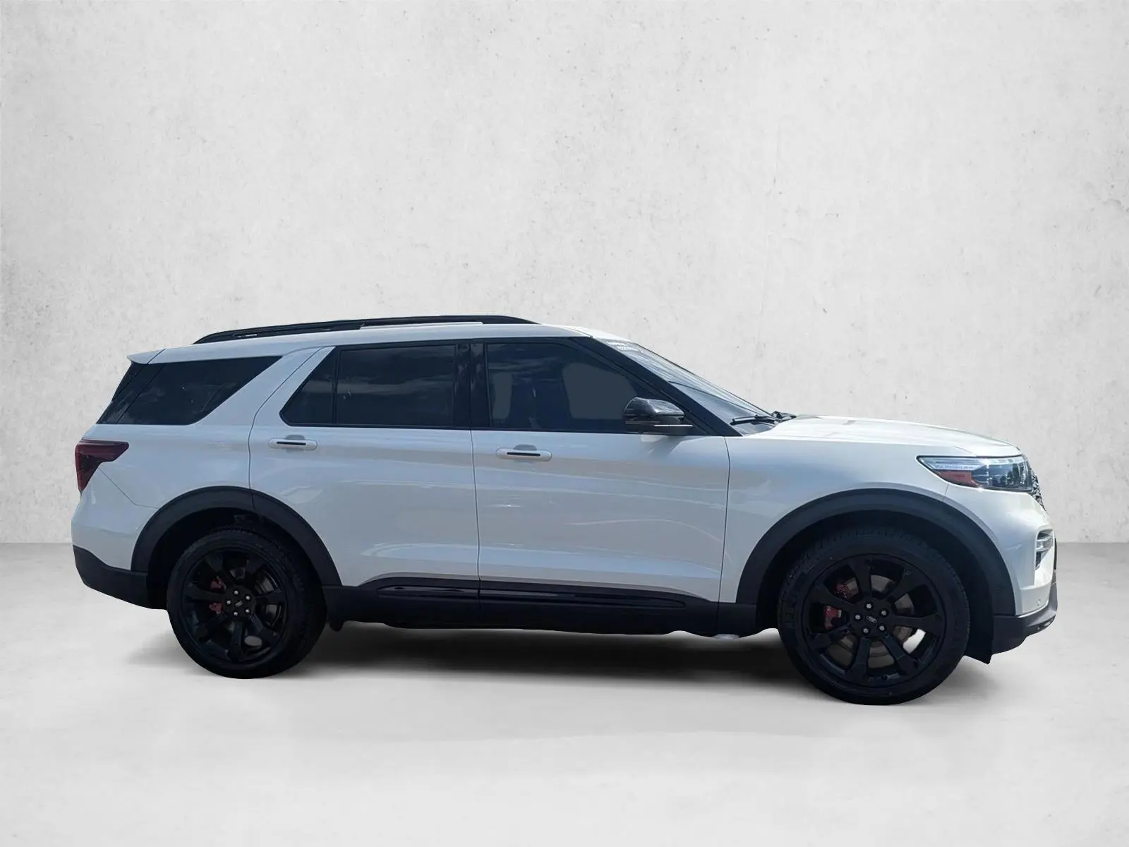 2020 Ford Explorer ST 4WD photo 4