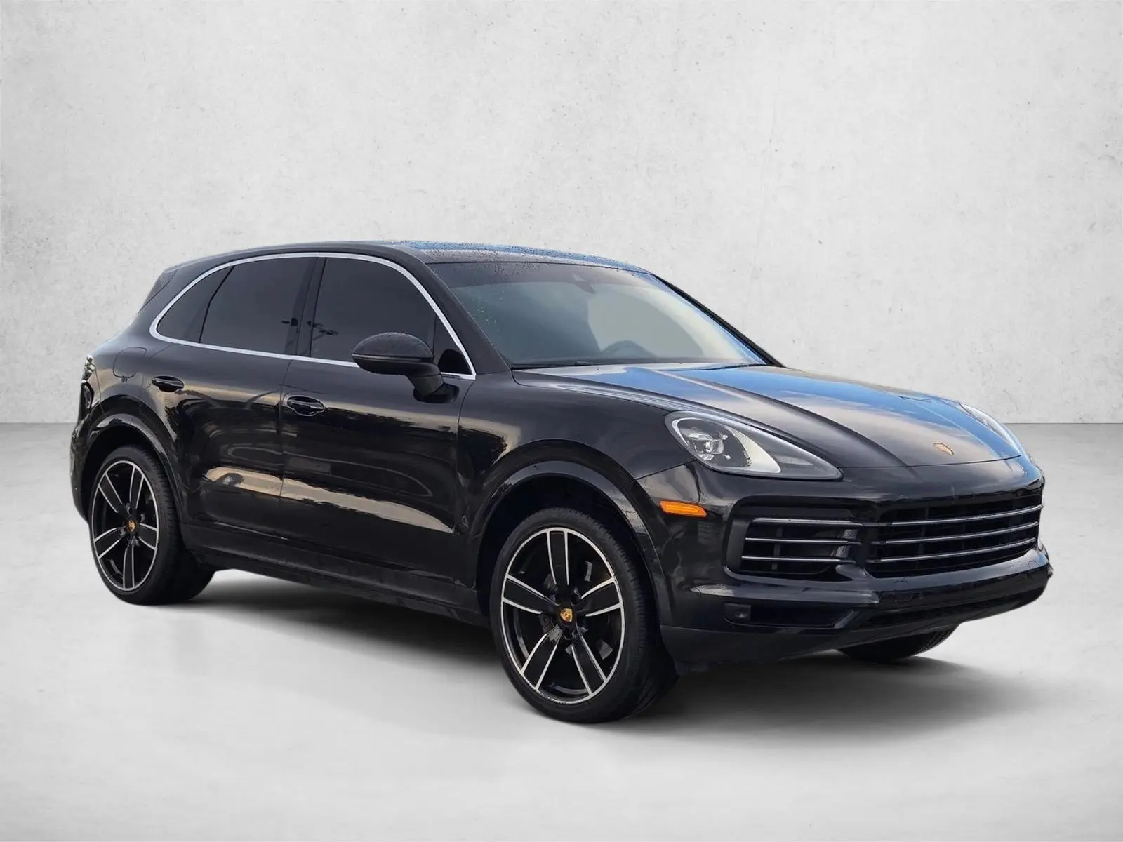 2019 Porsche Cayenne Base photo 3