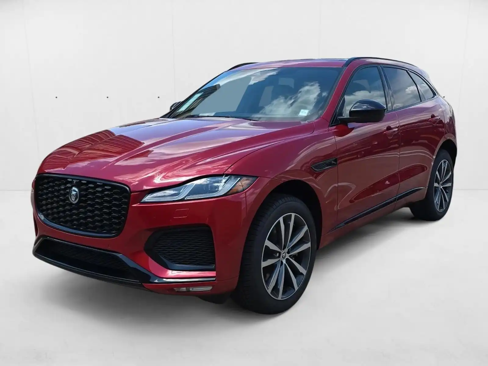 2026 Jaguar F-PACE P250 R-Dynamic S's photo