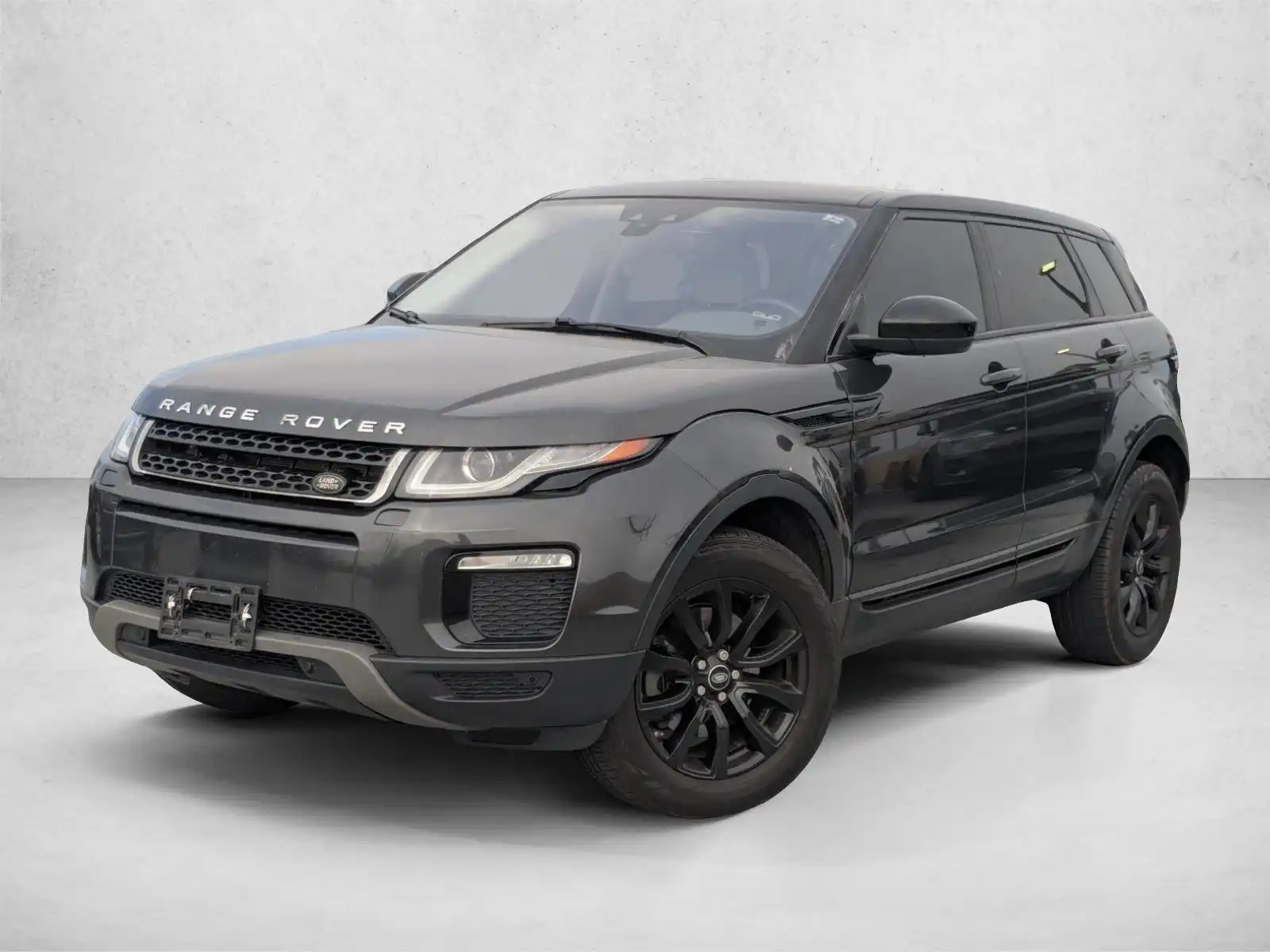 2019 Land Rover Range Rover Evoque SE Premium's photo