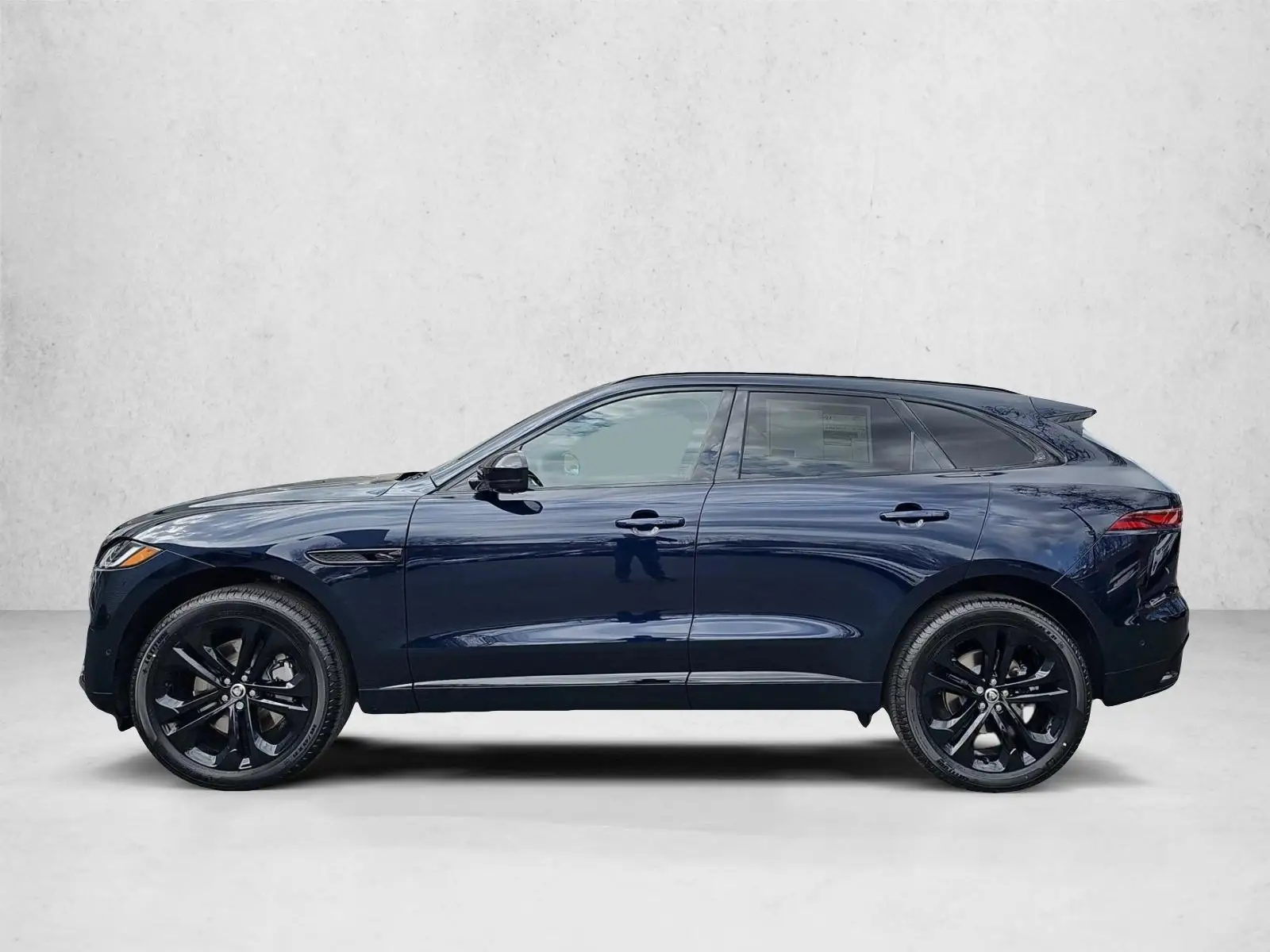 2026 Jaguar F-PACE P250 R-Dynamic S photo 1