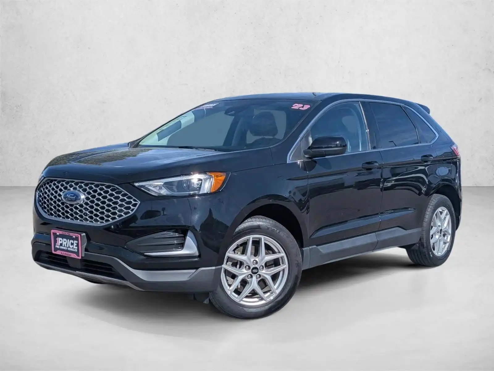 2023 Ford Edge SEL AWD's photo