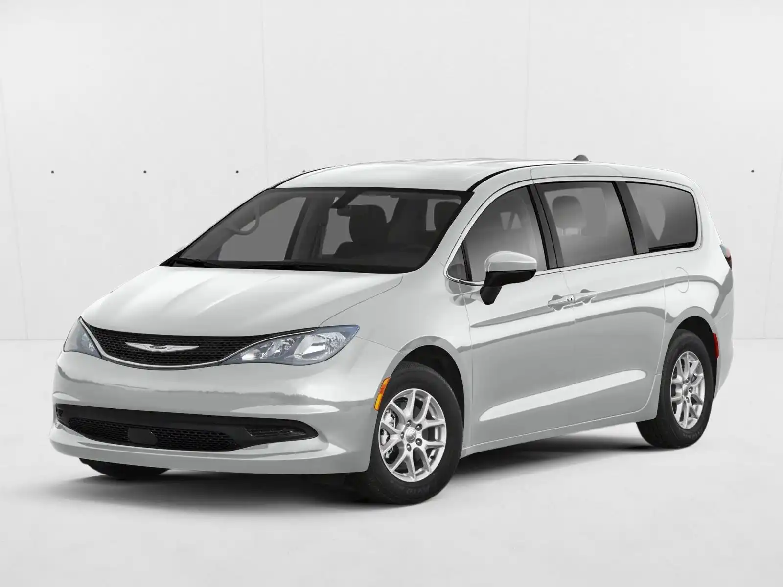 2023 Chrysler Voyager LX's photo