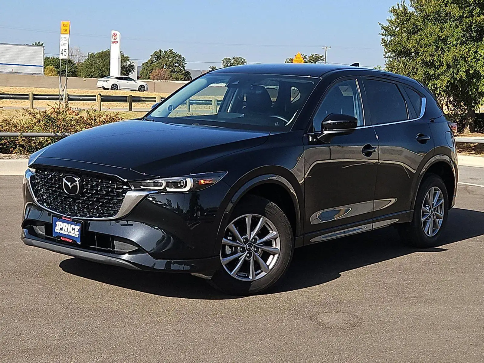 2025 Mazda CX-5 Select AWD Auto Package S photo 1