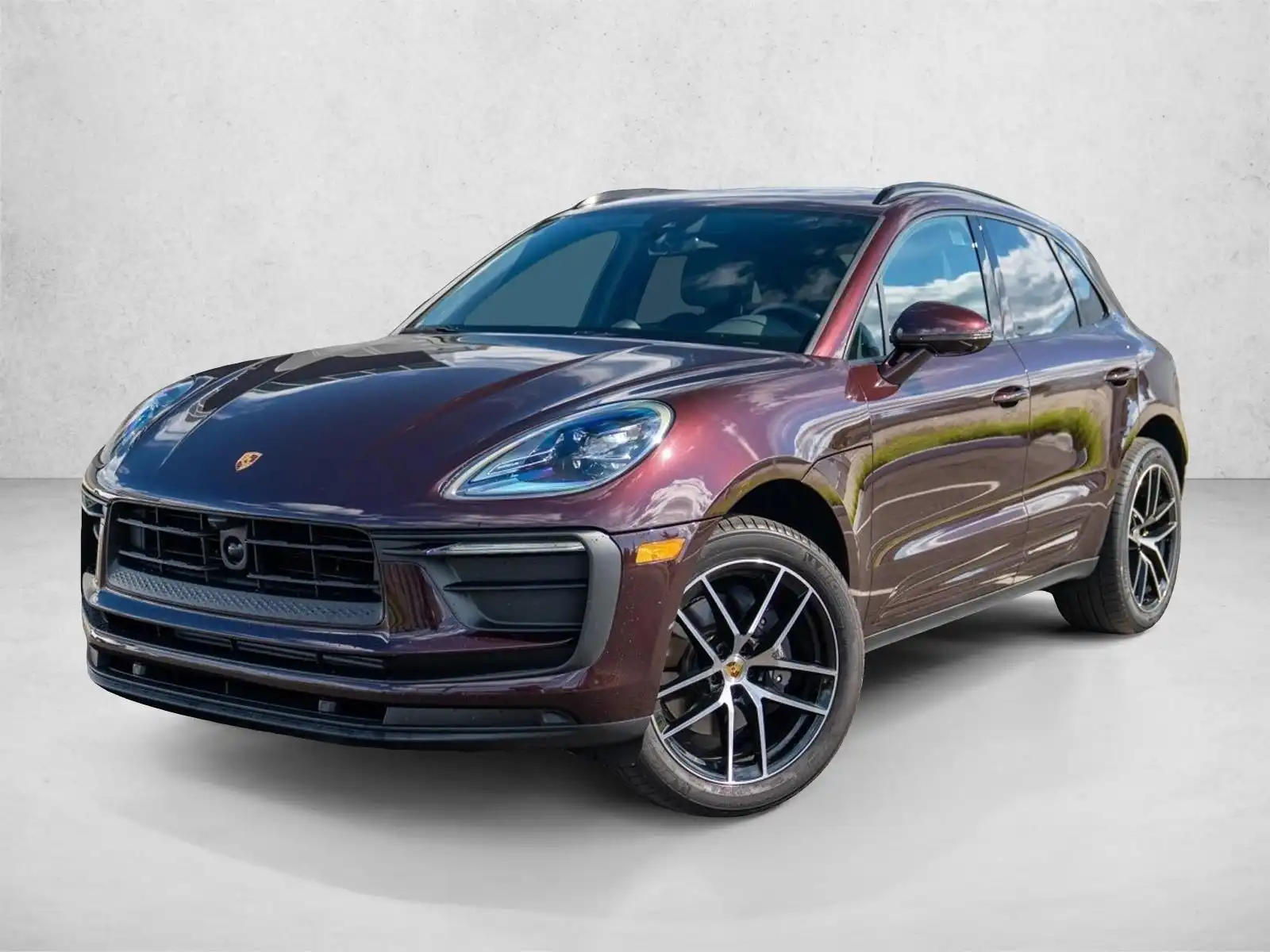2026 Porsche Macan T's photo
