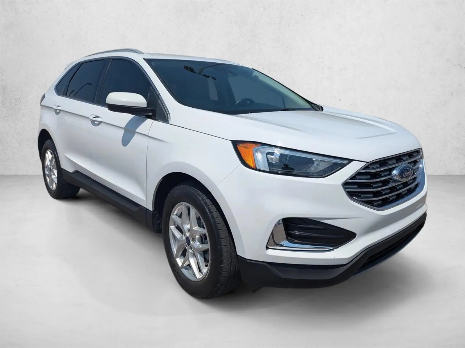 2022 Ford Edge SEL AWD photo 3