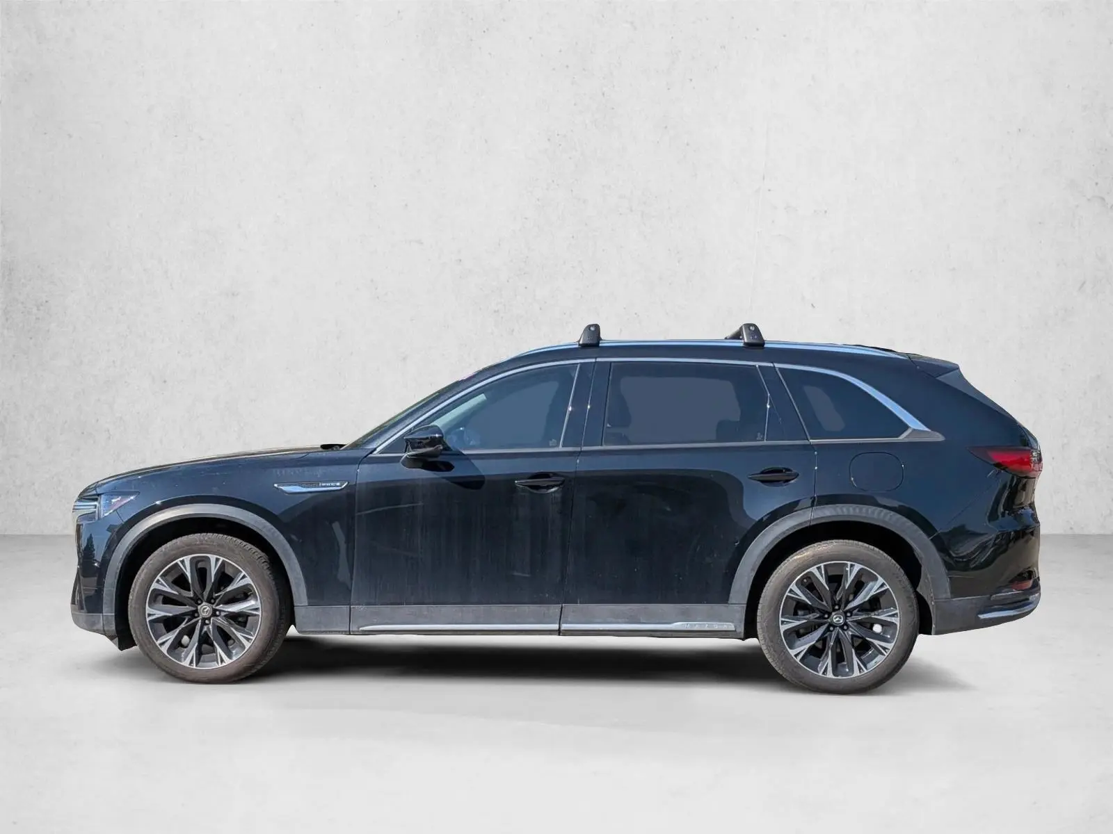 2024 Mazda CX-90 PHEV Premium Package photo 5