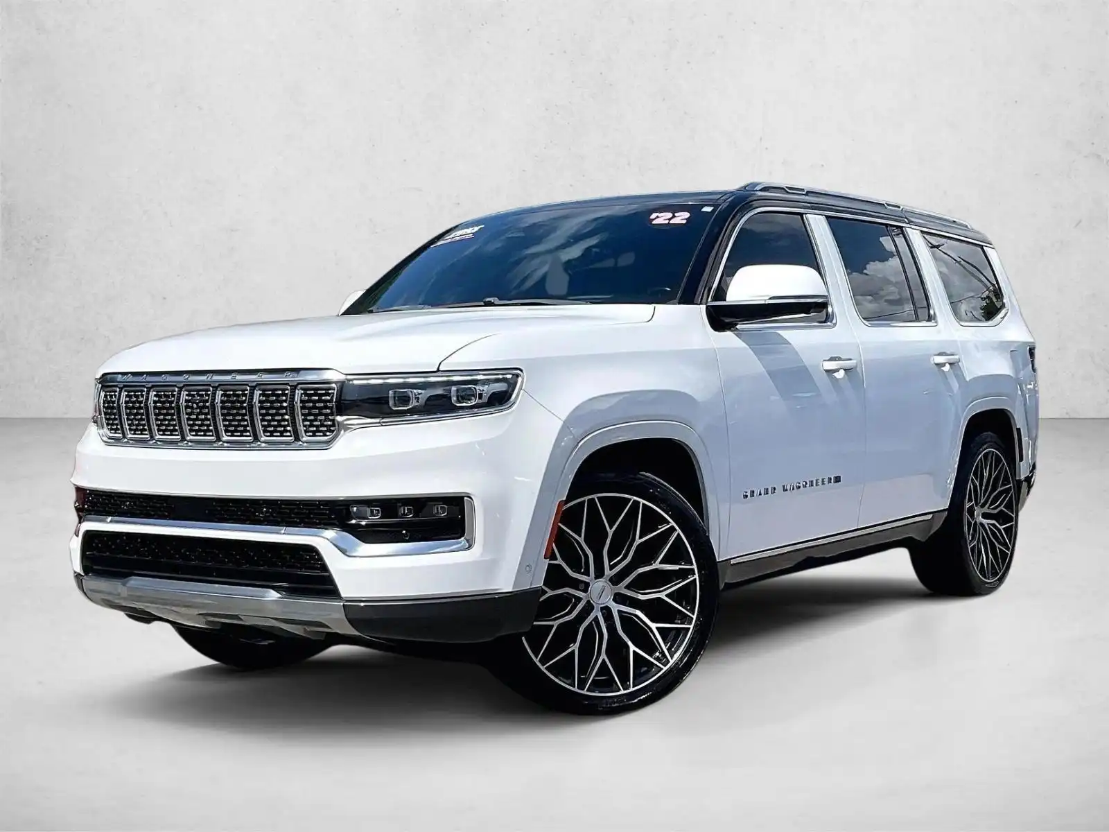2022 Jeep Grand Wagoneer Series I 4WD's photo
