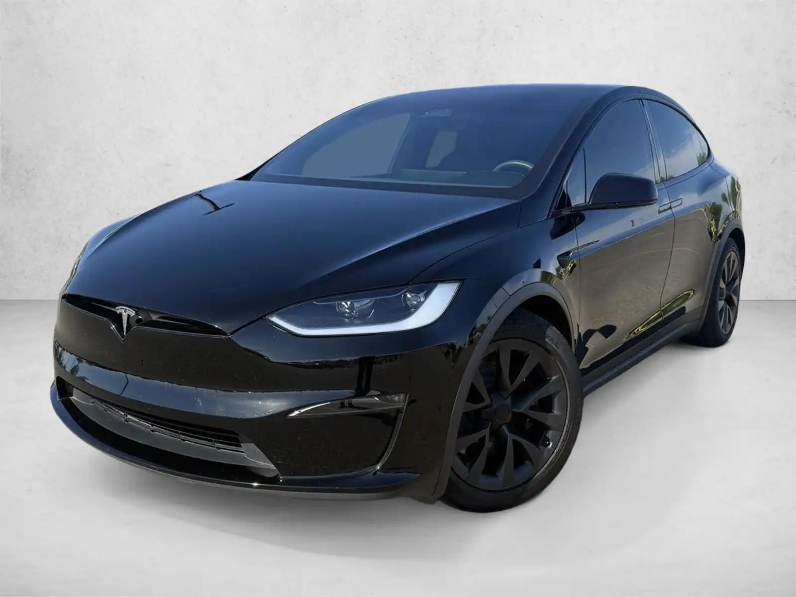 2023 Tesla Model X Long Range's photo