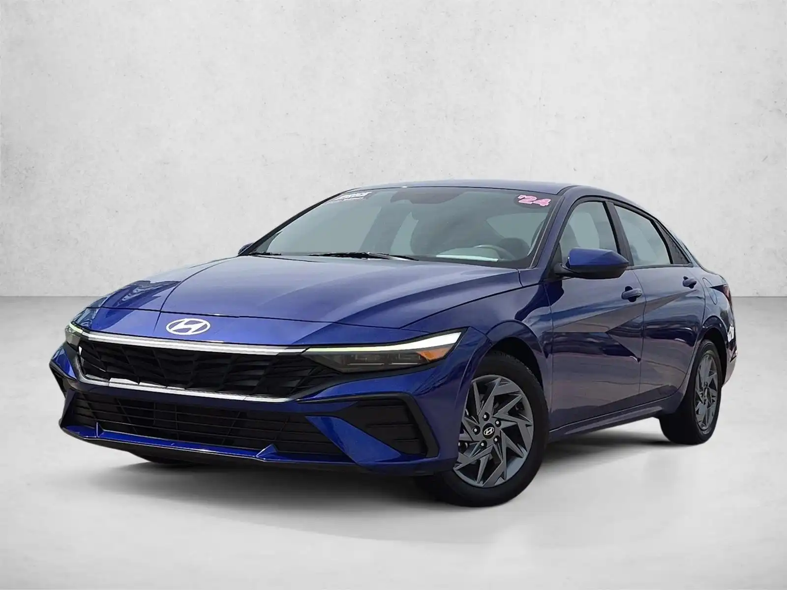 2024 Hyundai Elantra 2.0 SEL IVT's photo