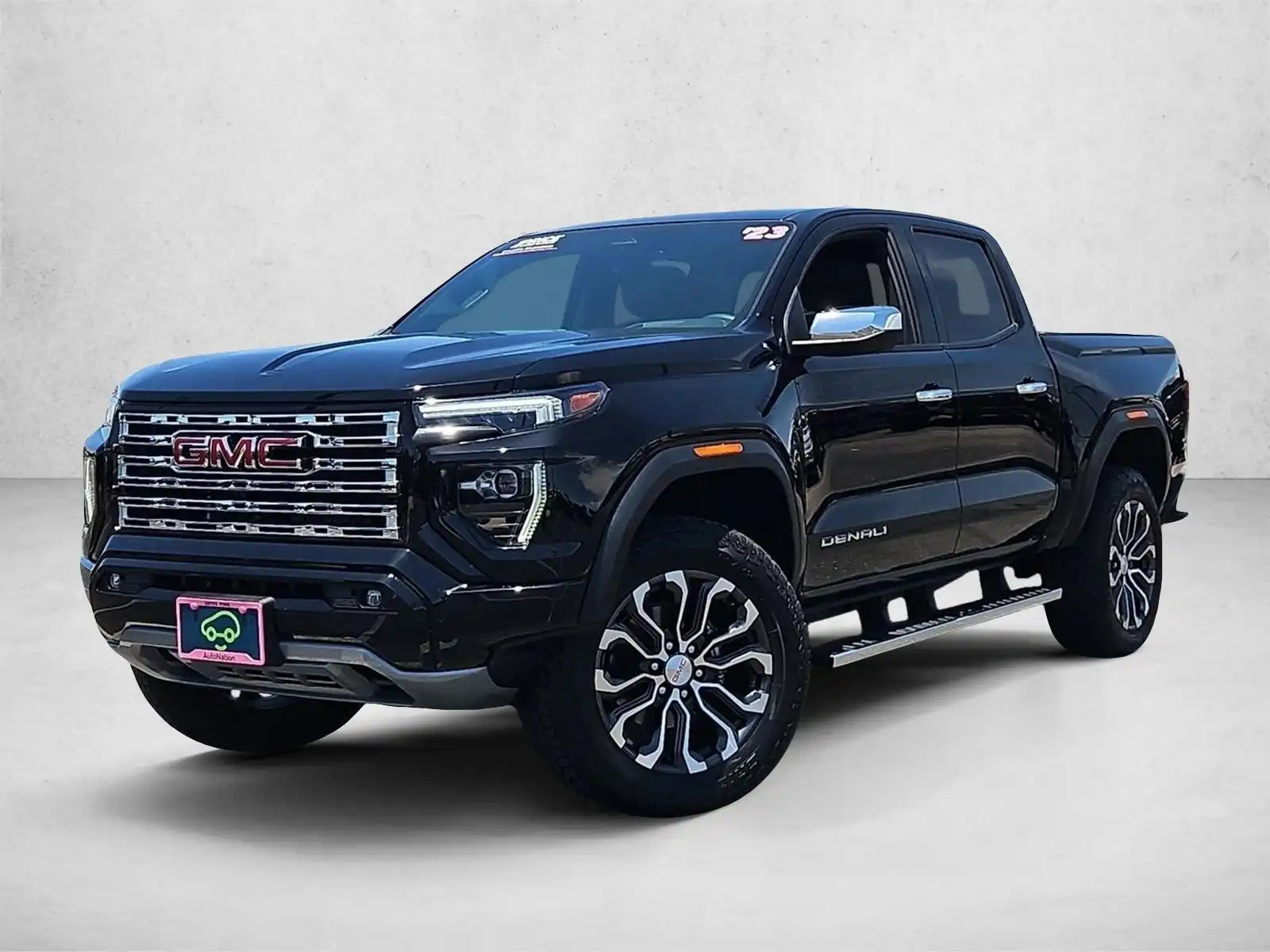 2023 GMC Canyon 4WD Denali Crew Cab Short Box's photo