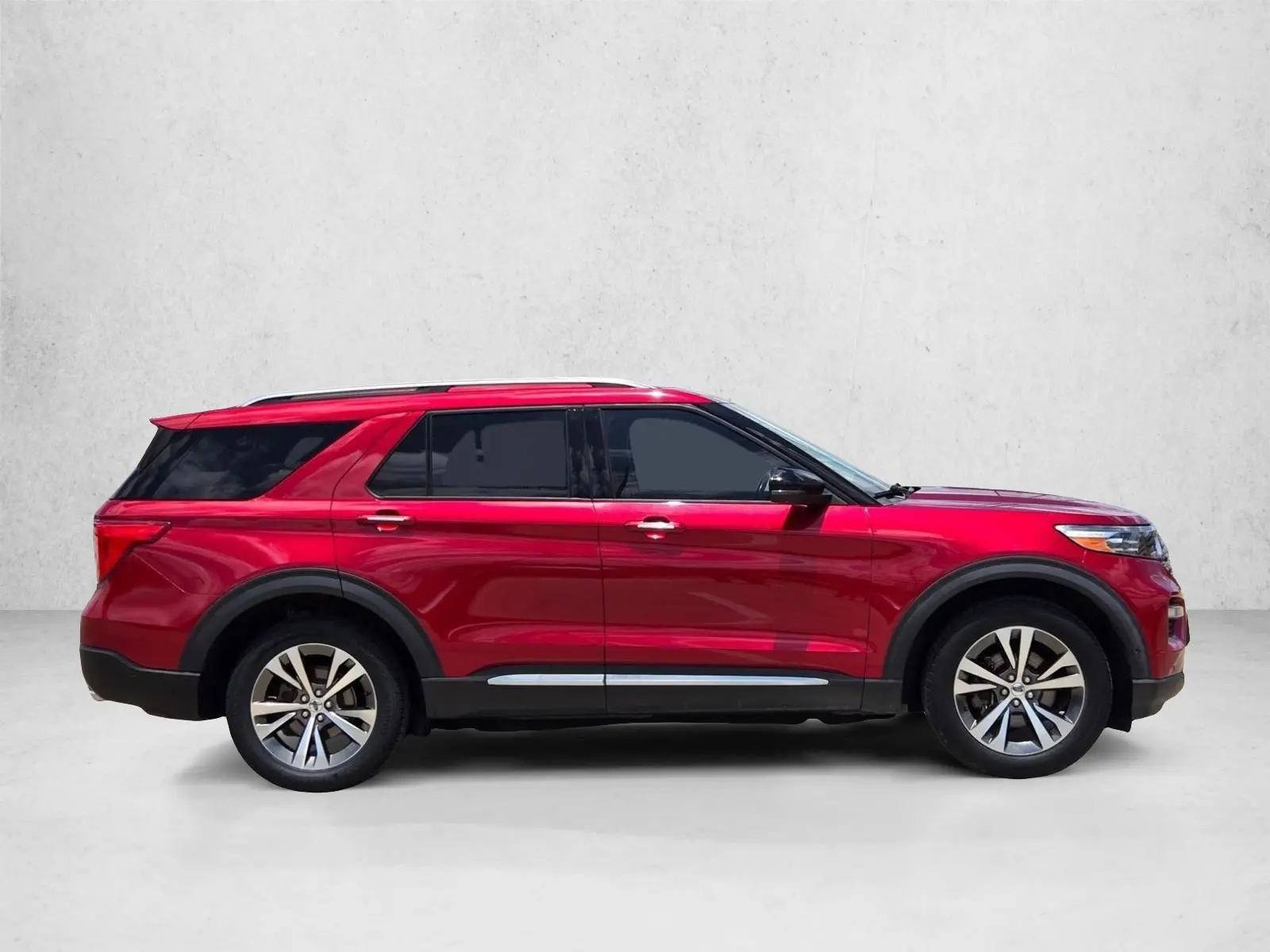 2020 Ford Explorer Platinum 4WD photo 4