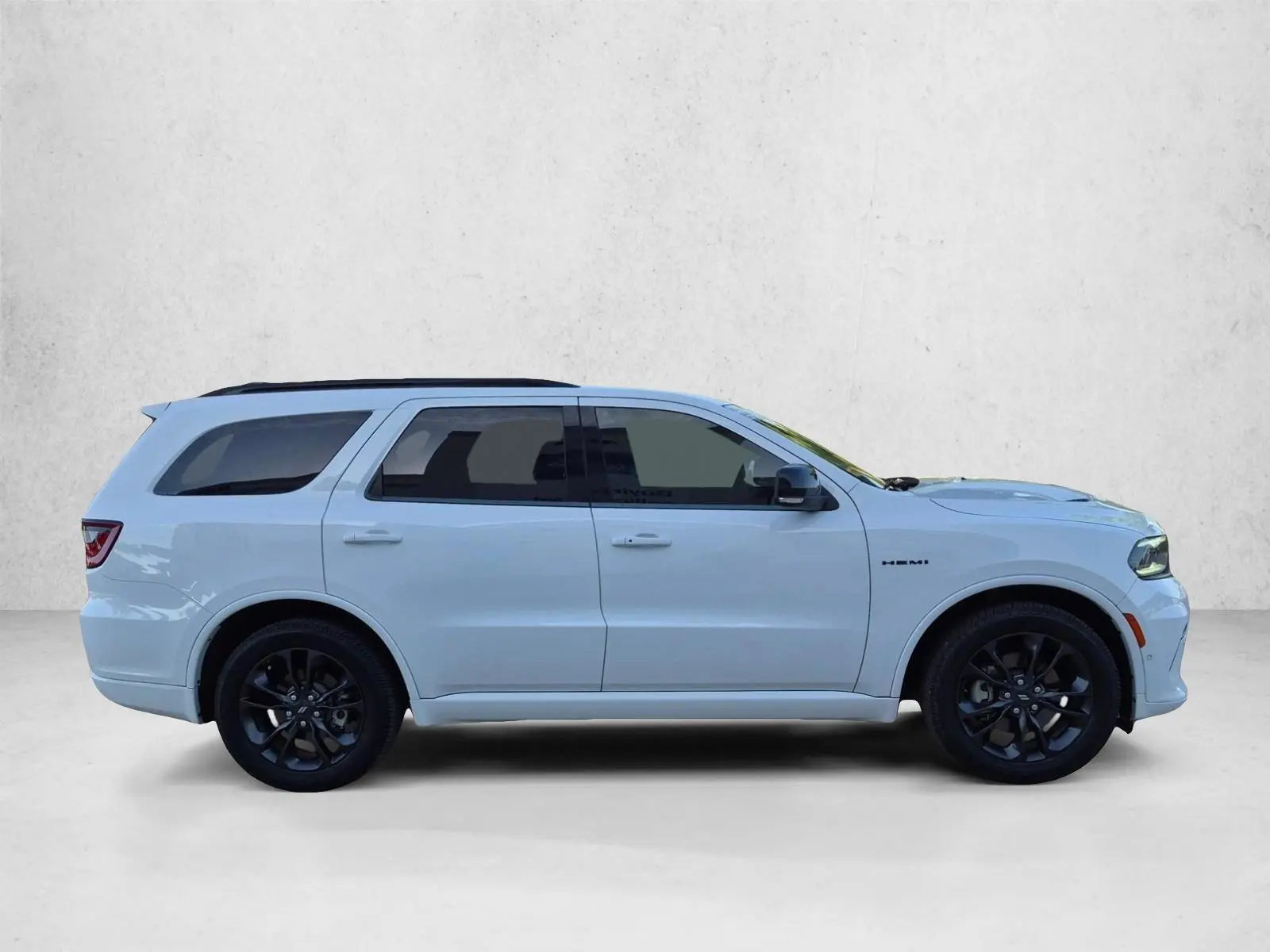 2023 Dodge Durango R/T RWD Plus photo 4
