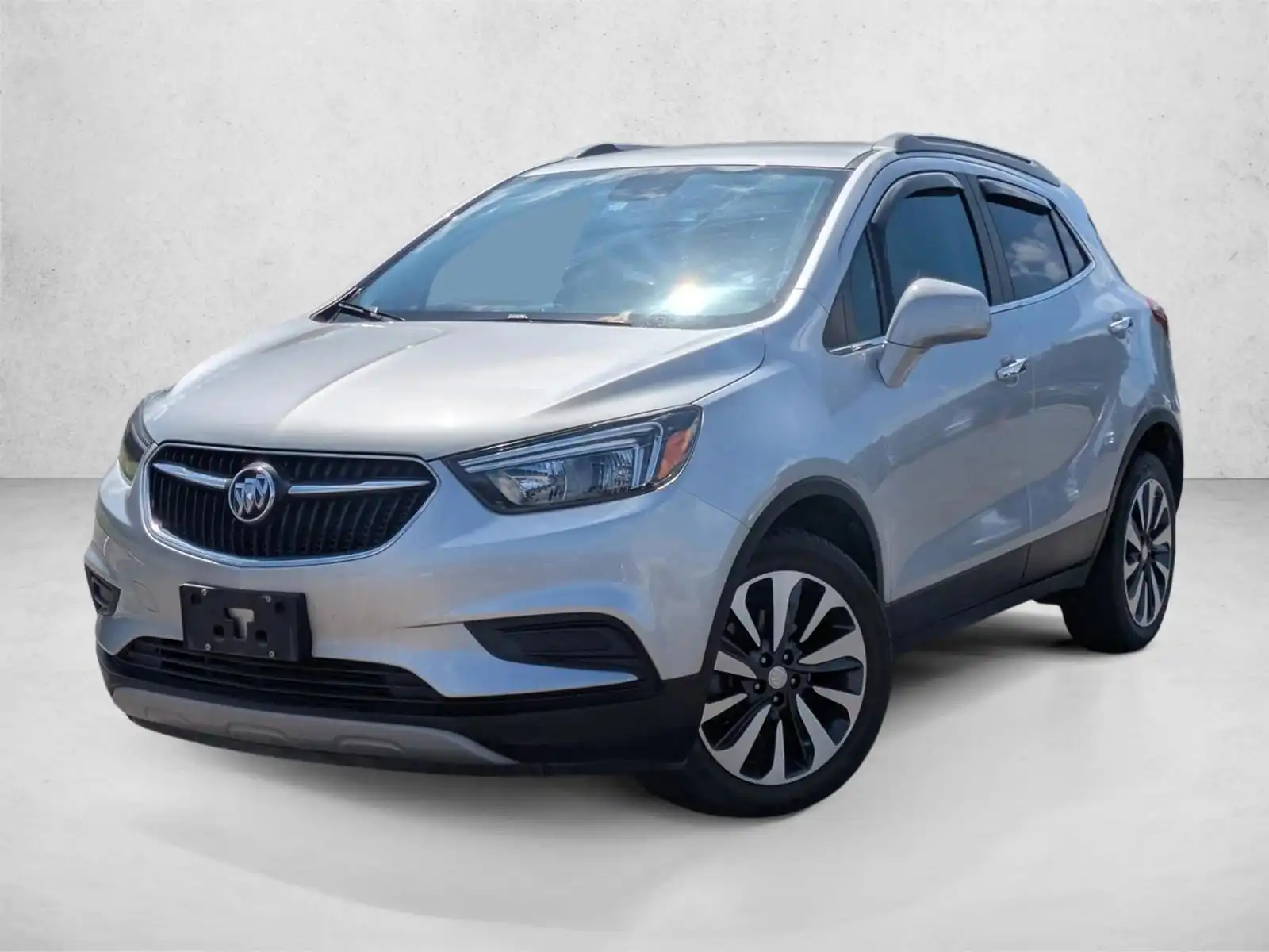 2022 Buick Encore Preferred's photo