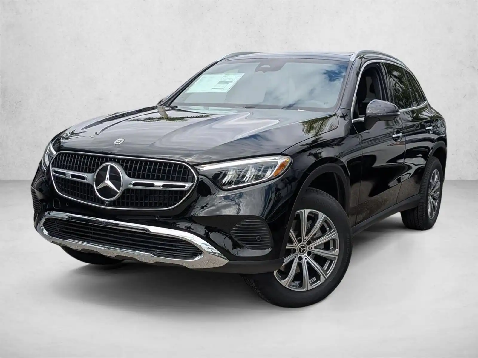 2026 Mercedes-Benz GLC Mercedes-BenzGLC's photo