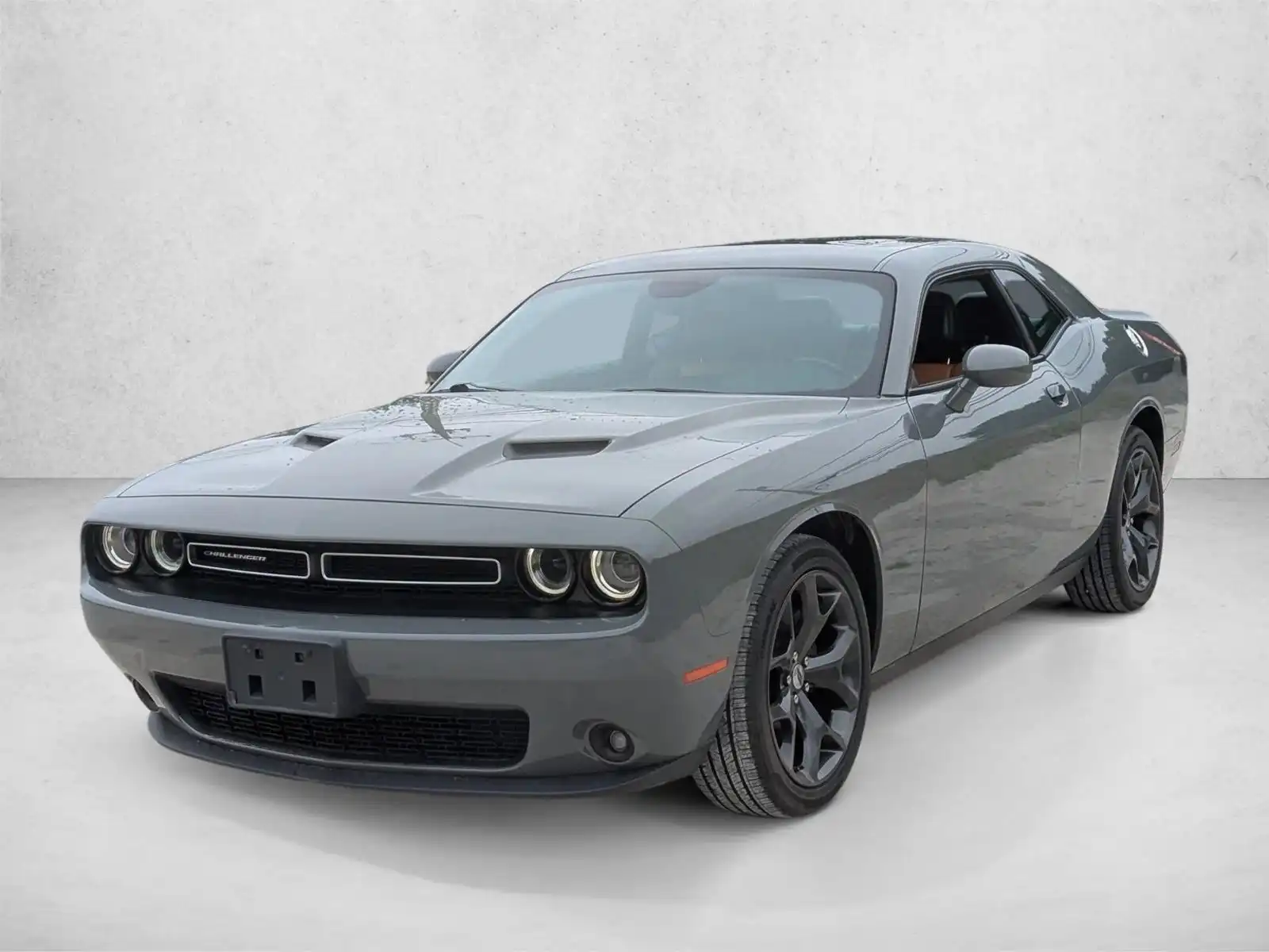 2019 Dodge Challenger SXT Plus Auto's photo