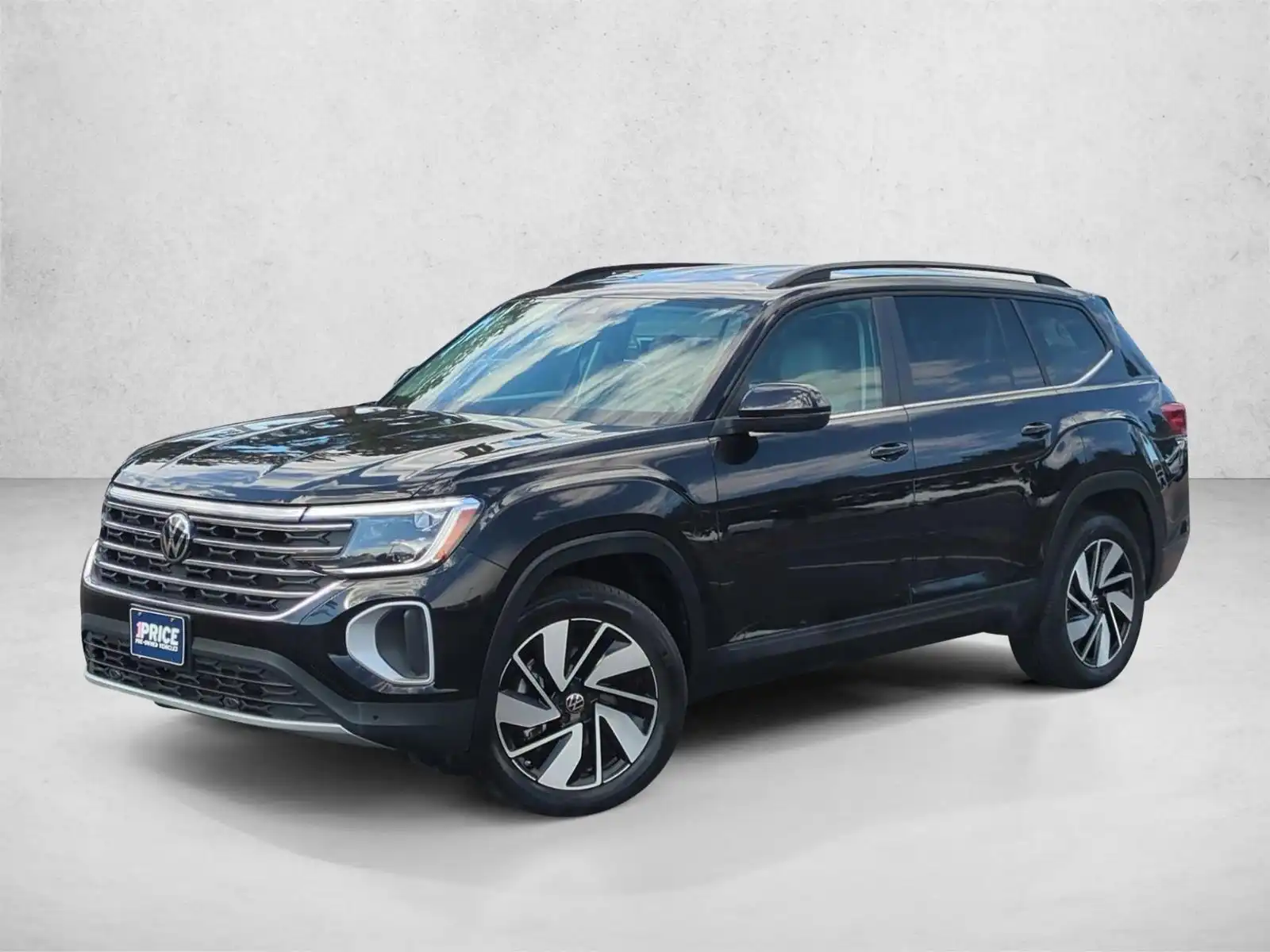 2025 Volkswagen Atlas 2.0T SE with Tech 4Motion's photo