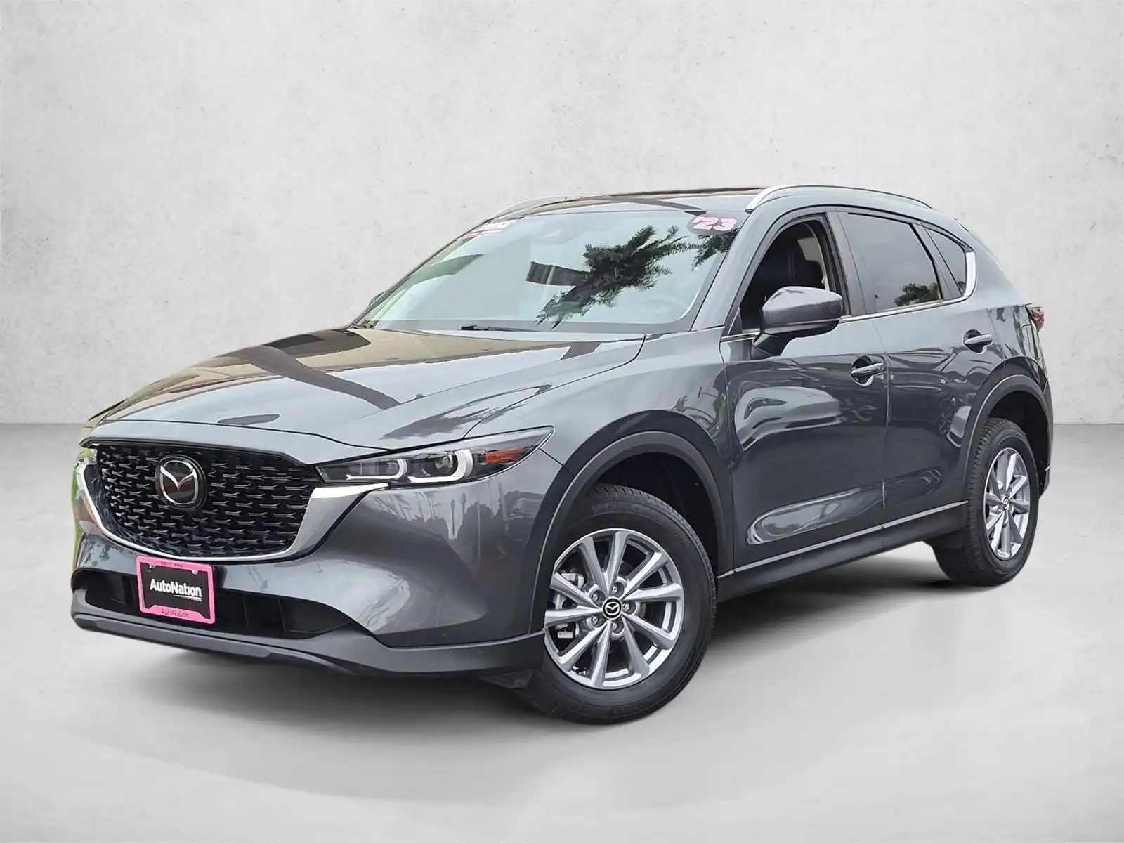 2023 Mazda CX-5 S Preferred package Auto AWD's photo