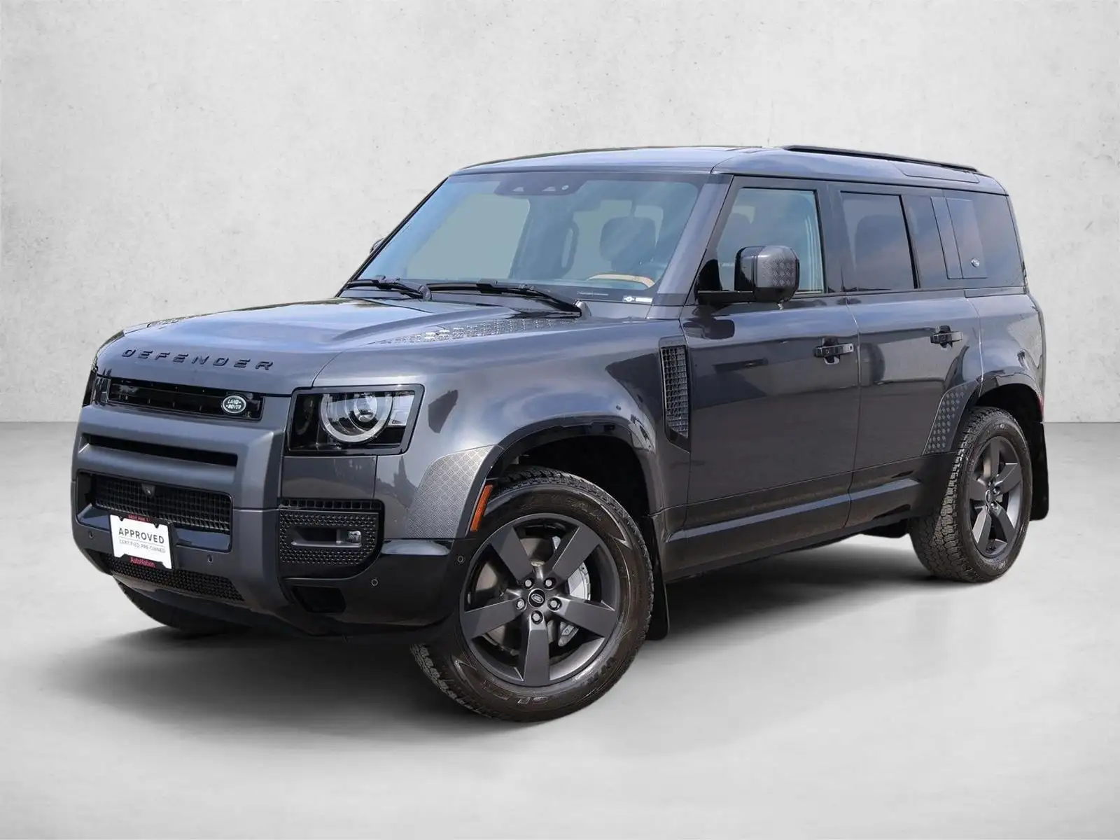 2024 Land Rover Defender 110 X-Dynamic SE P400's photo