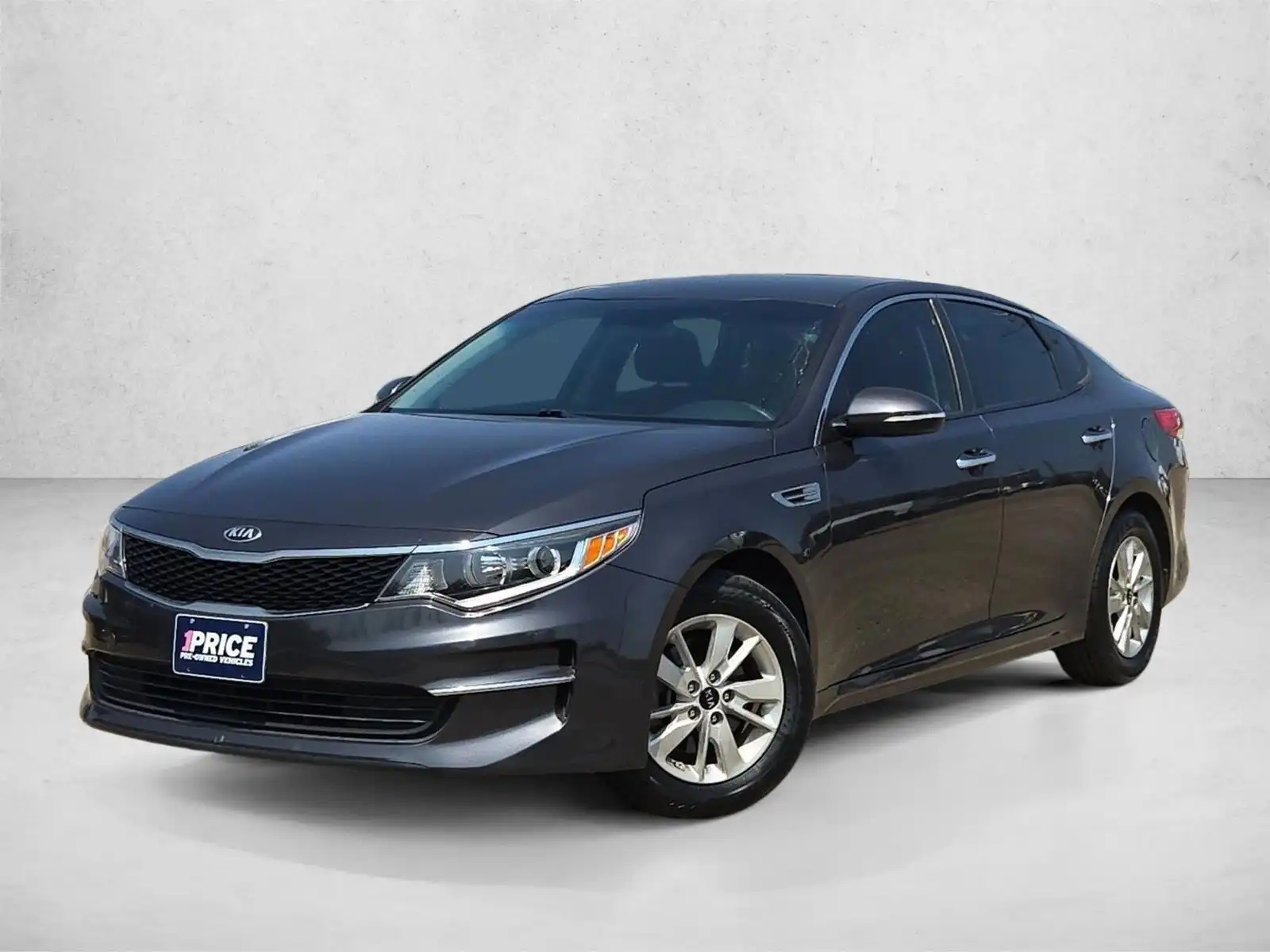 2018 Kia Optima LX Auto's photo