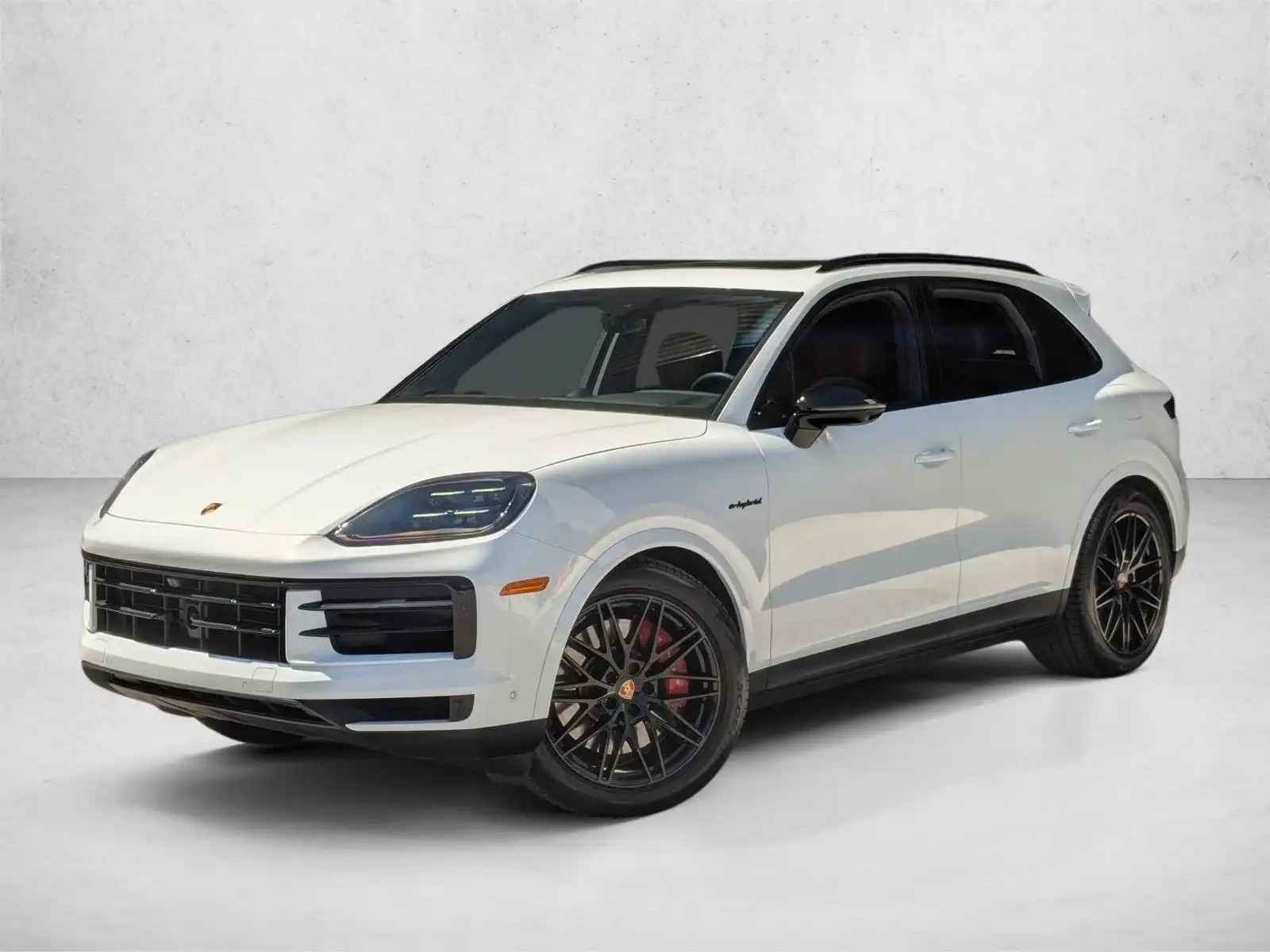 2026 Porsche Cayenne S E-Hybrid's photo