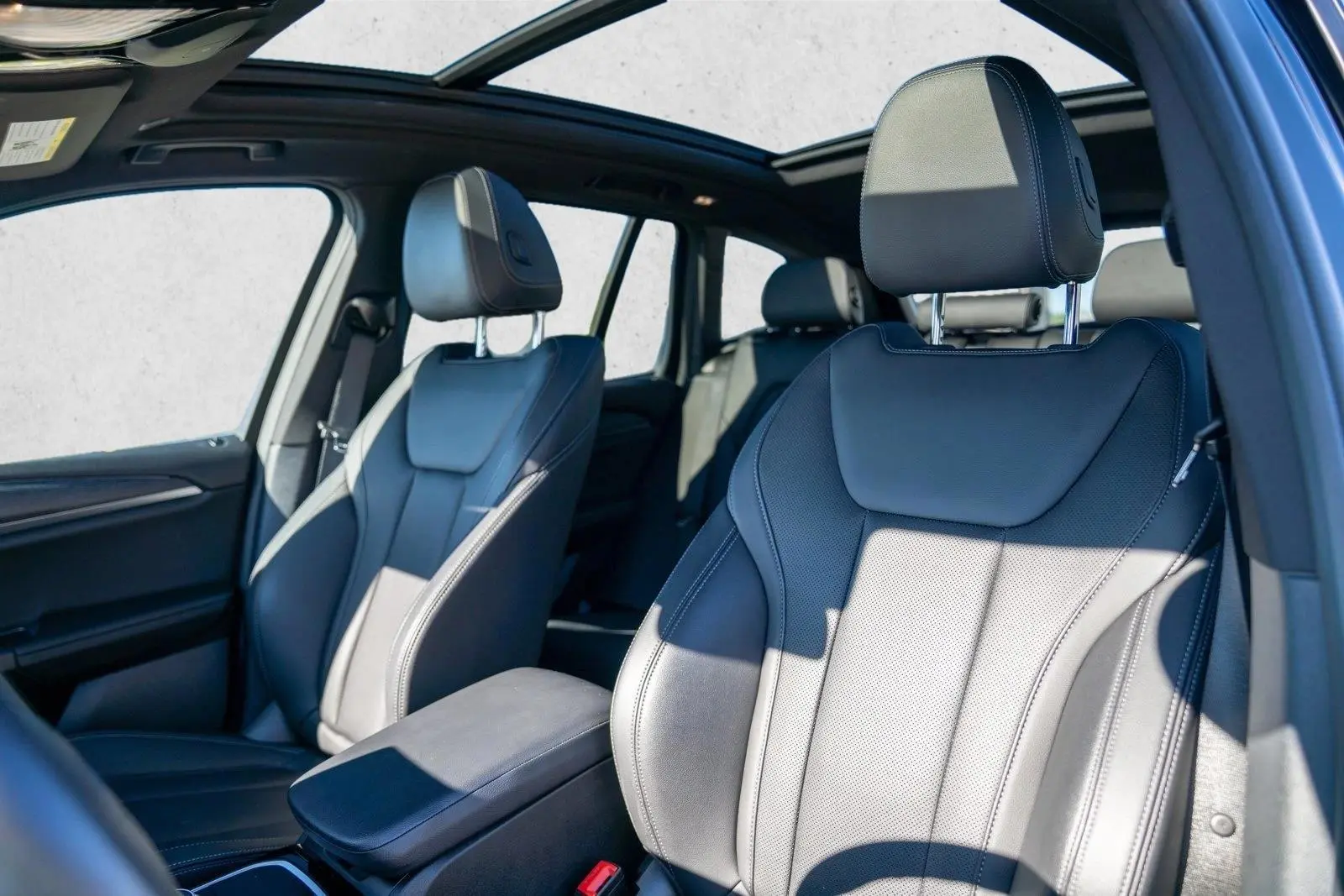 2023 BMW X3 sDrive30i photo 5