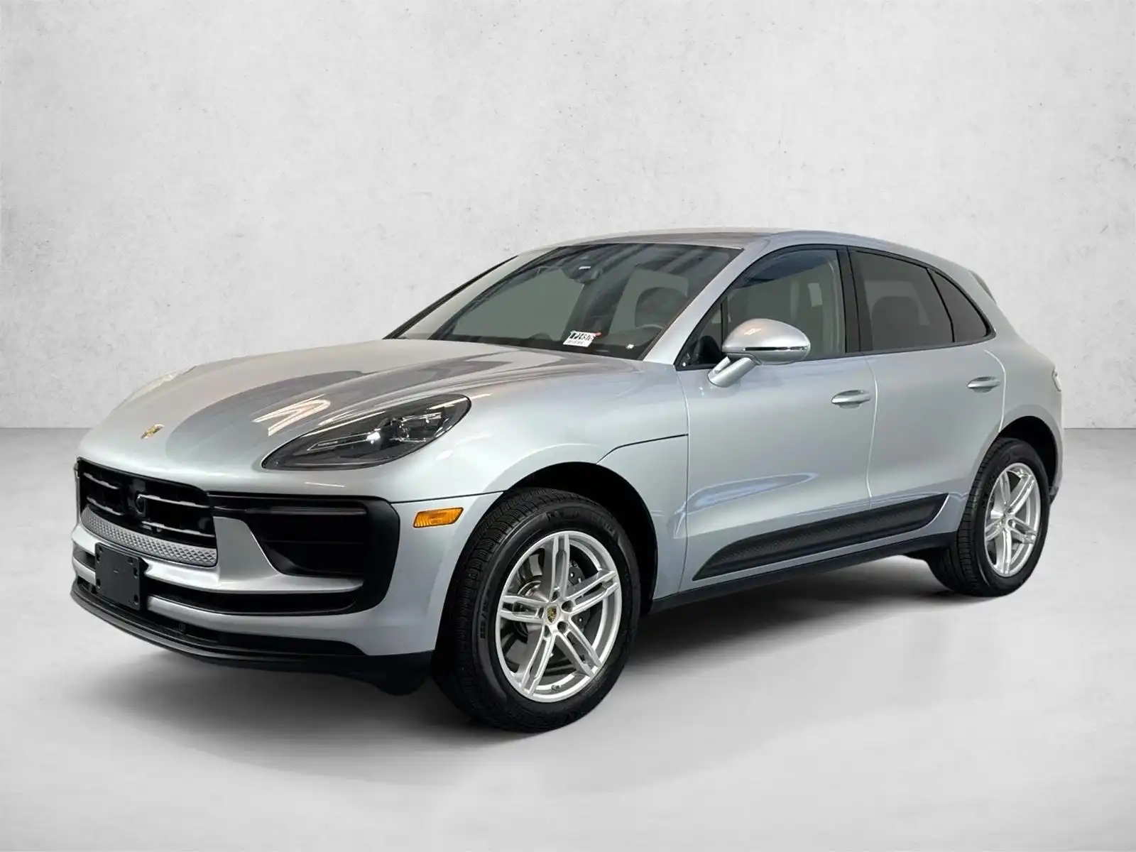 2026 Porsche Macan T's photo