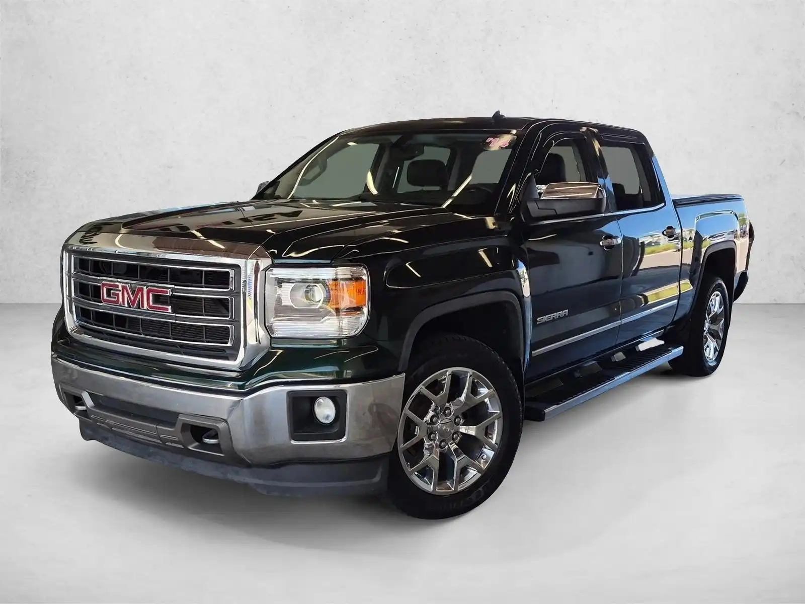 2014 GMC Sierra 2WD Crew Cab SLT SWB's photo