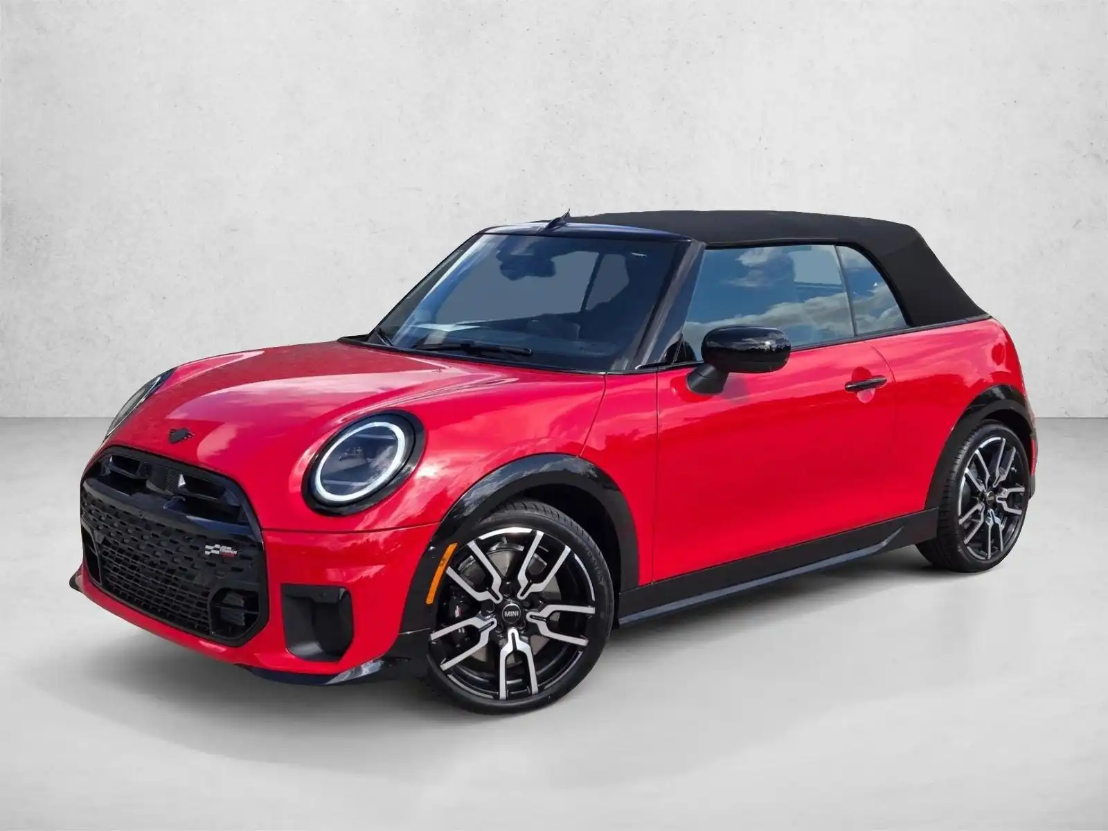 2026 MINI Convertible Cooper S's photo