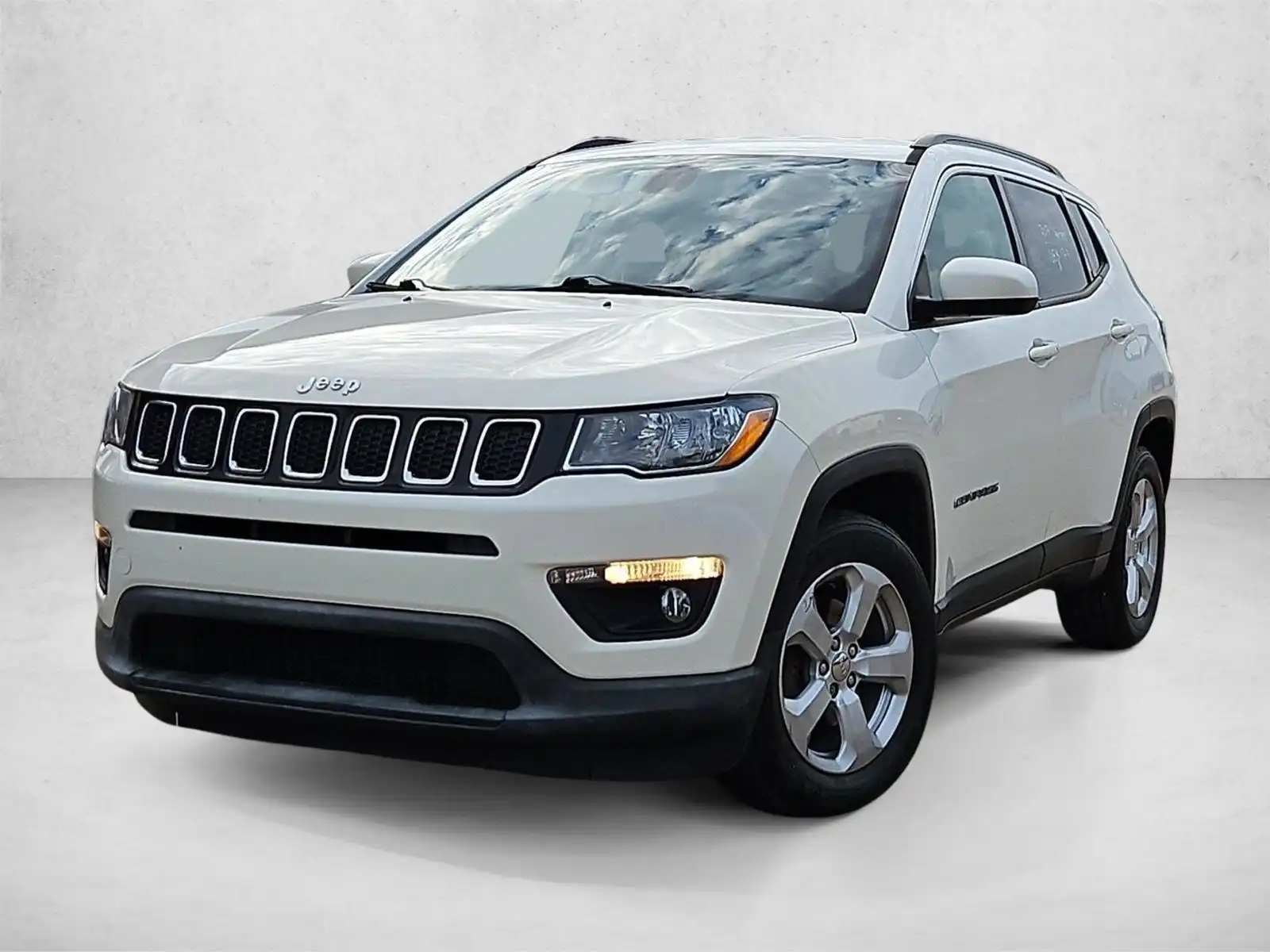 2017 Jeep Compass Latitude's photo