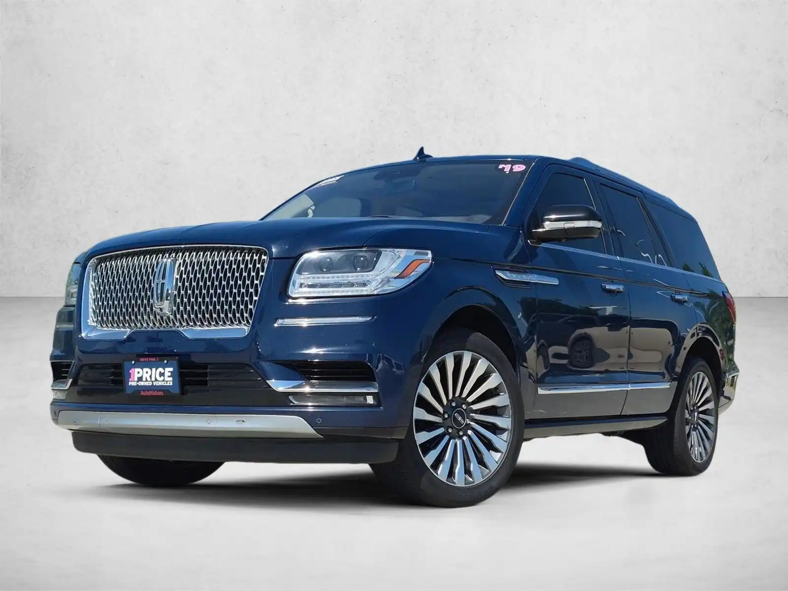 2019 Lincoln Navigator Reserve 4WD's photo