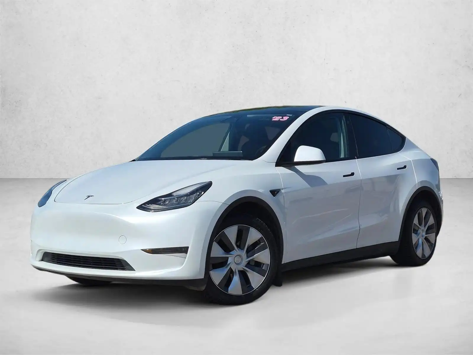2023 Tesla Model Y Long Range Dual Motor All-Wheel Drive's photo