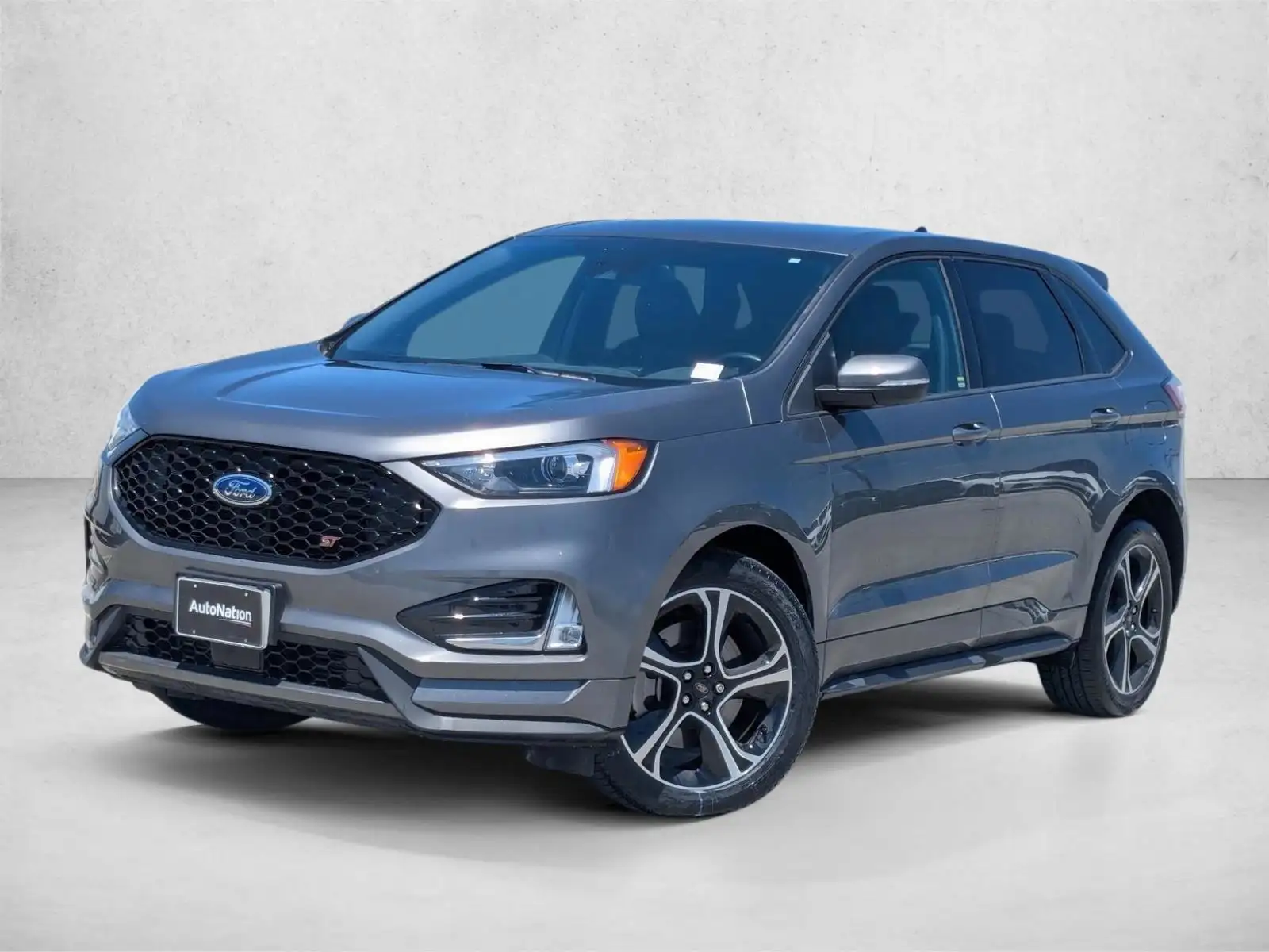 2023 Ford Edge ST AWD's photo