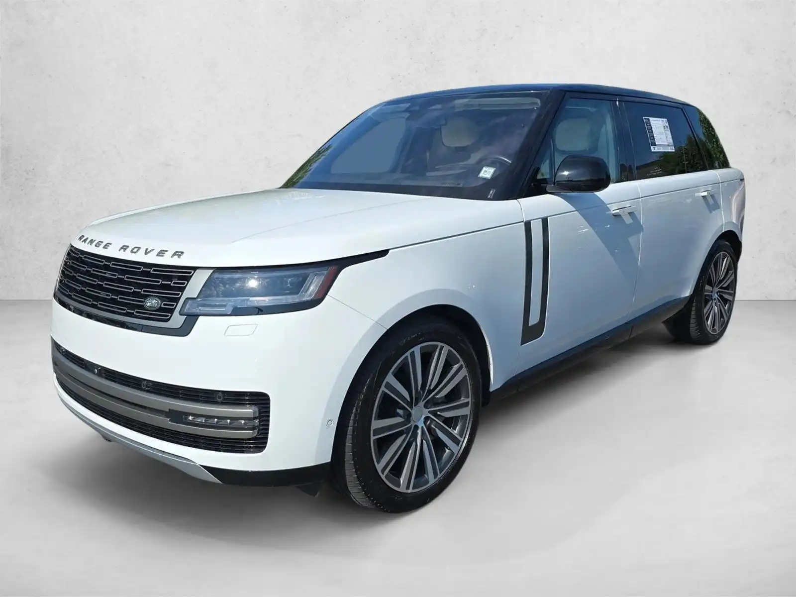 2023 Land Rover Range Rover 4.4 SE LWB 7's photo