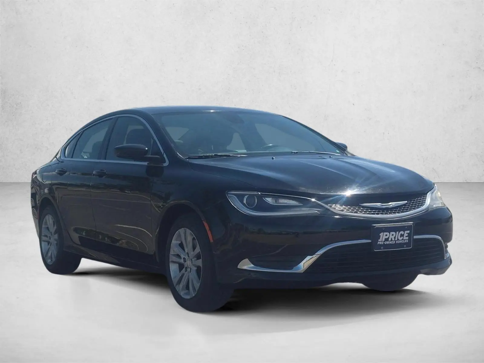 2016 Chrysler 200 Limited photo 3