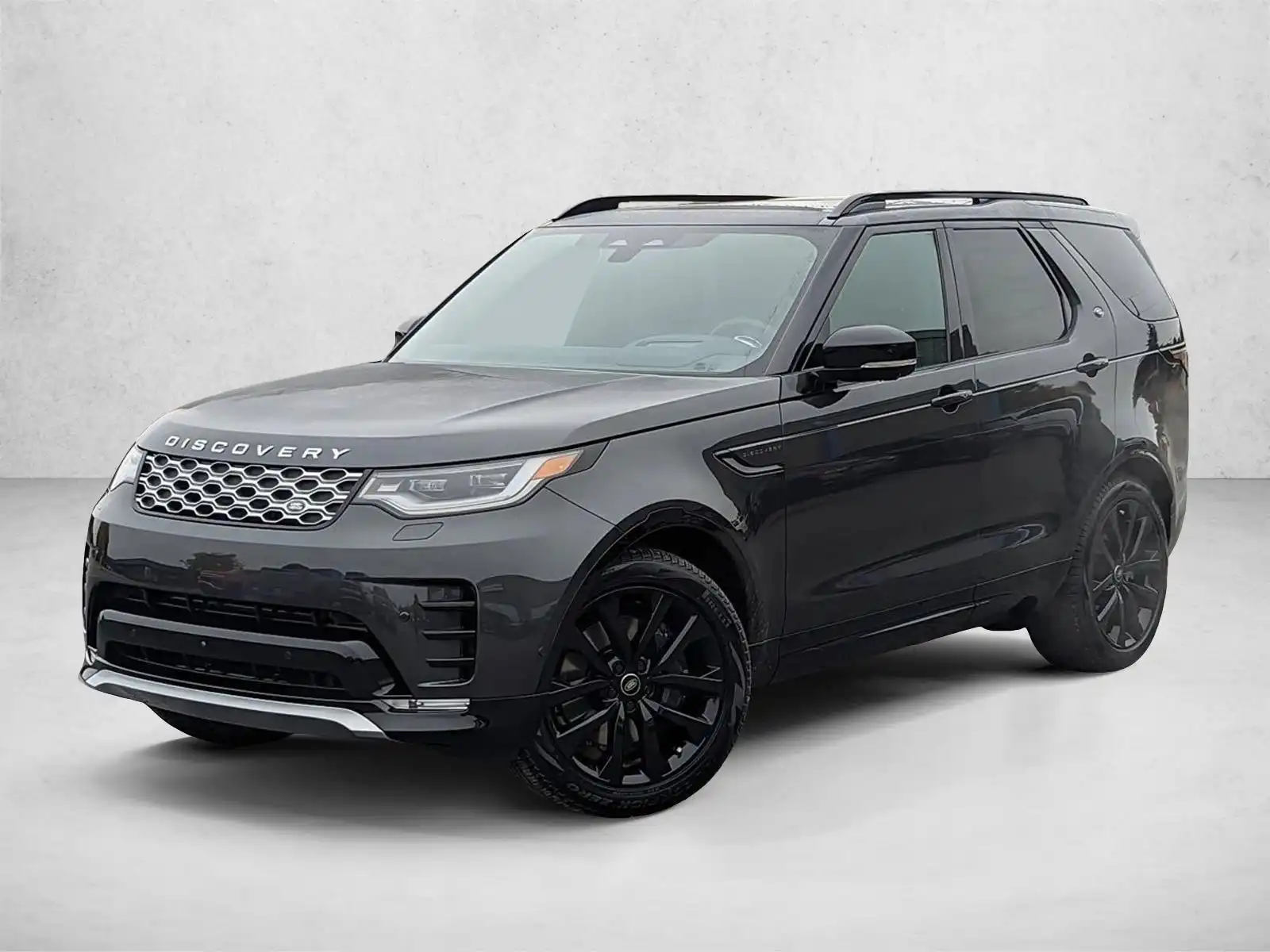 2026 Land Rover Discovery P360 Gemini Edition's photo