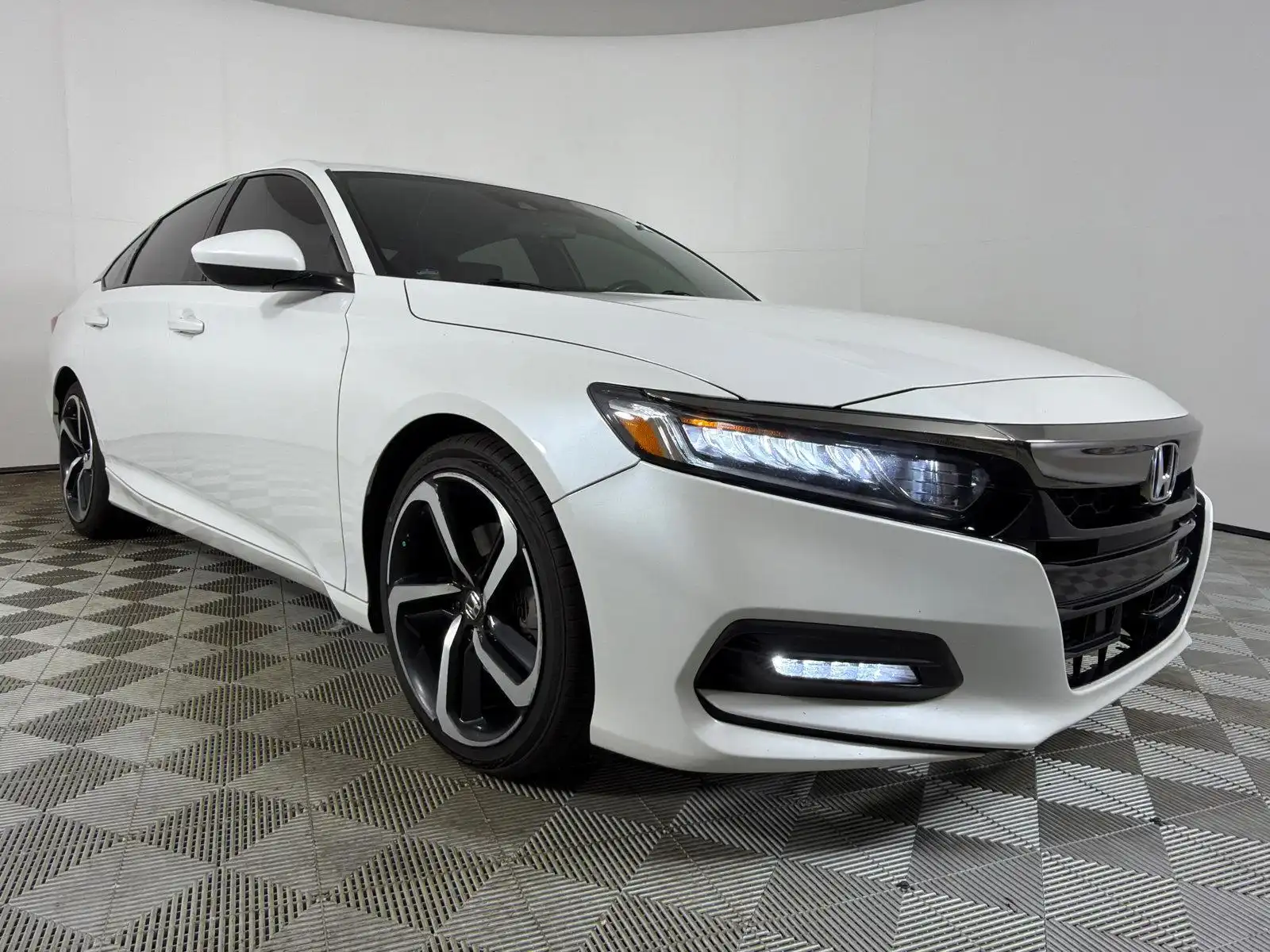 2020 Honda Accord 1.5T Sport CVT's photo