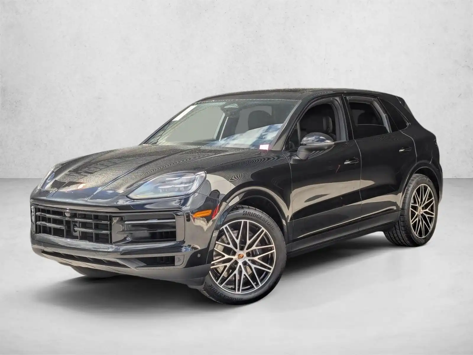 2026 Porsche Cayenne Base's photo