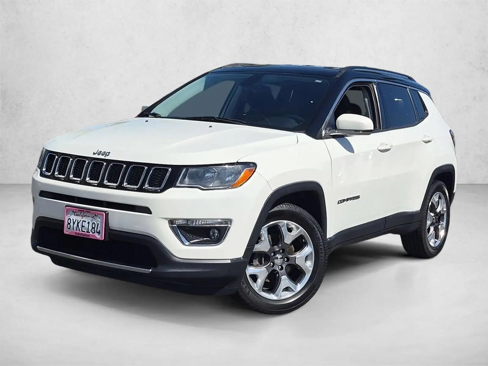 2018 Jeep Compass Limited's photo