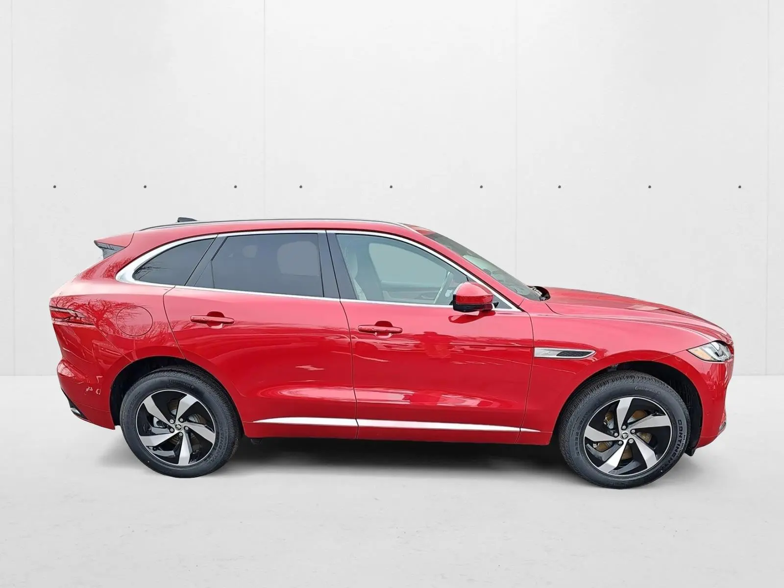 2026 Jaguar F-PACE P250 R-Dynamic S photo 4