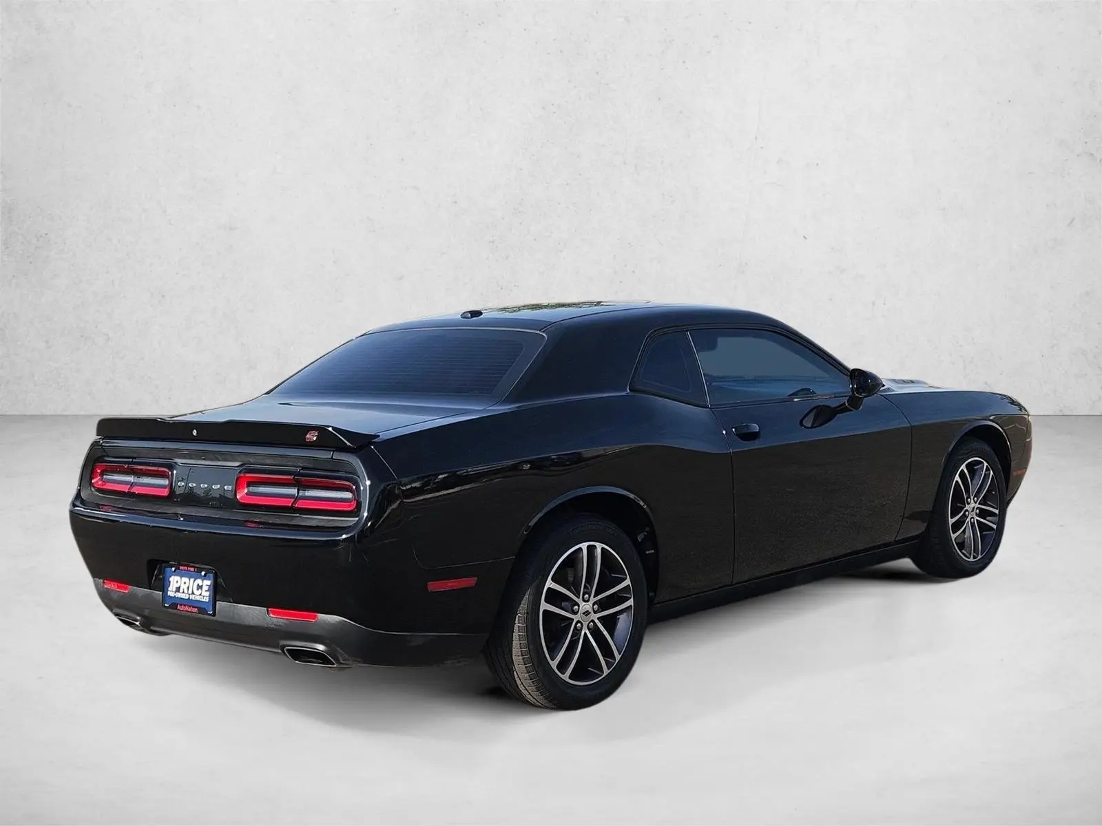 2019 Dodge Challenger SXT Auto AWD photo 5