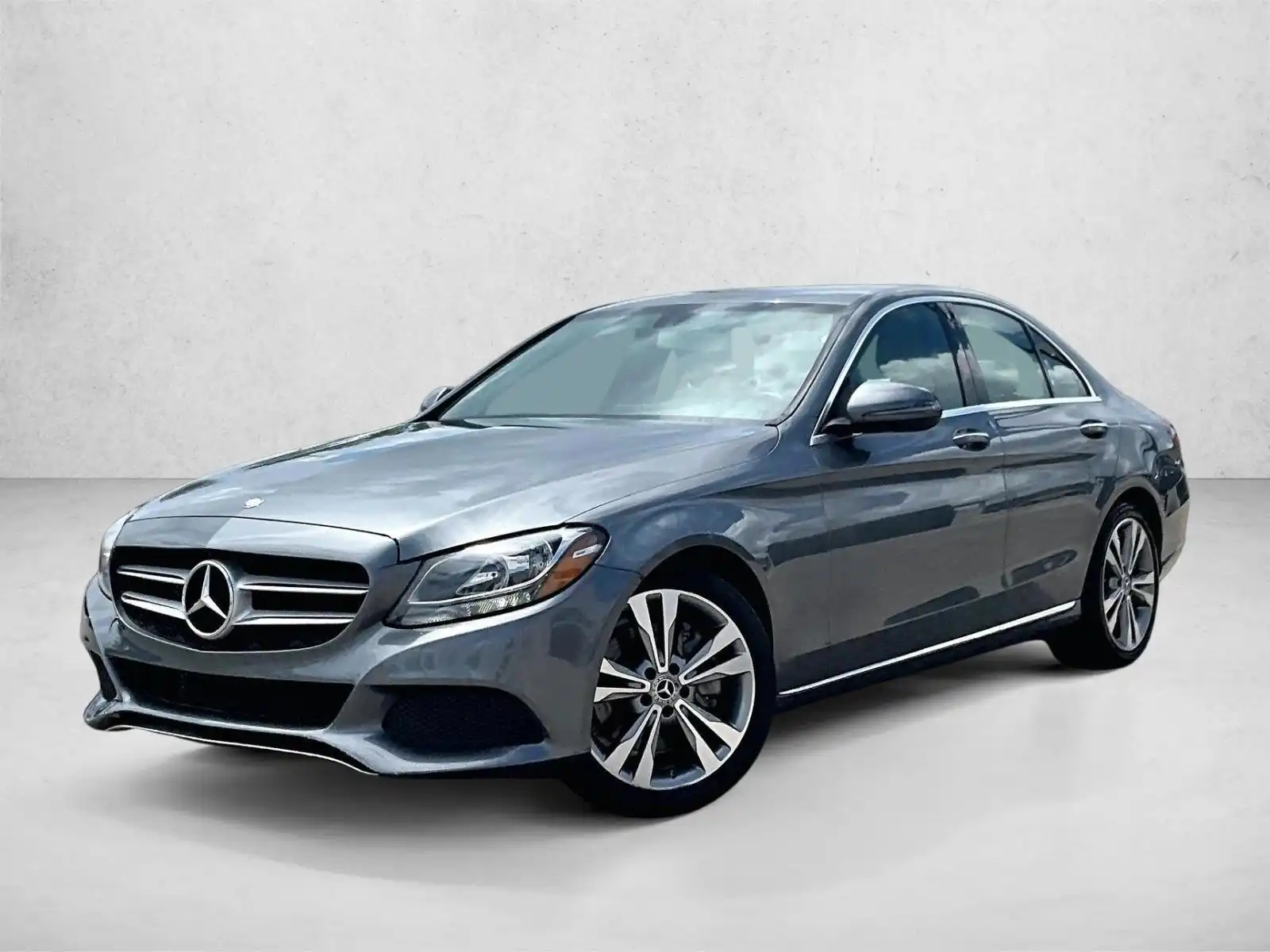2017 Mercedes-Benz C-Class C300's photo