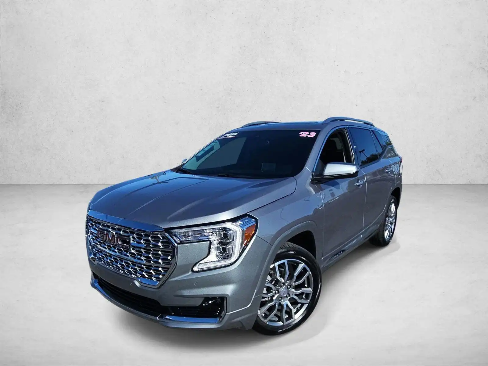 2023 GMC Terrain Denali AWD's photo