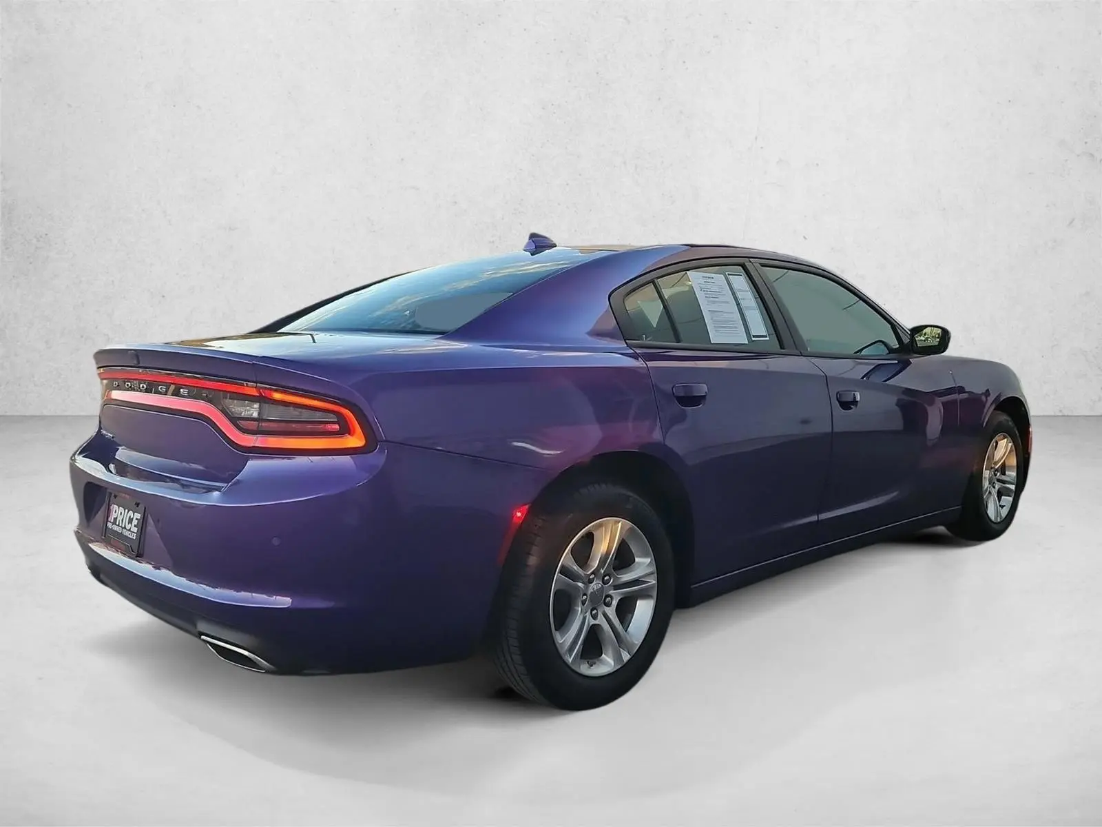 2023 Dodge Charger SXT photo 5